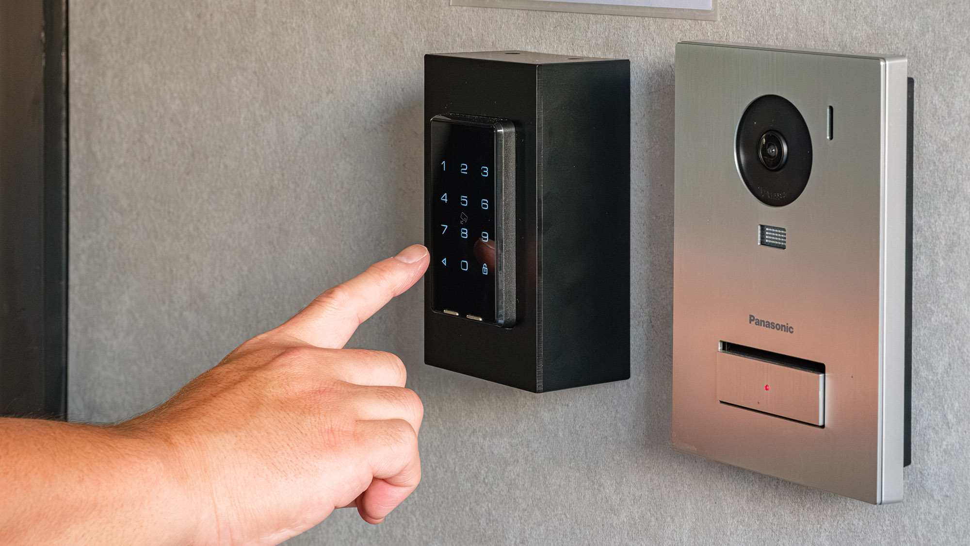 ・【スマートロック】早朝出発、深夜到着でも安心。24時間安心して入退出いただけます