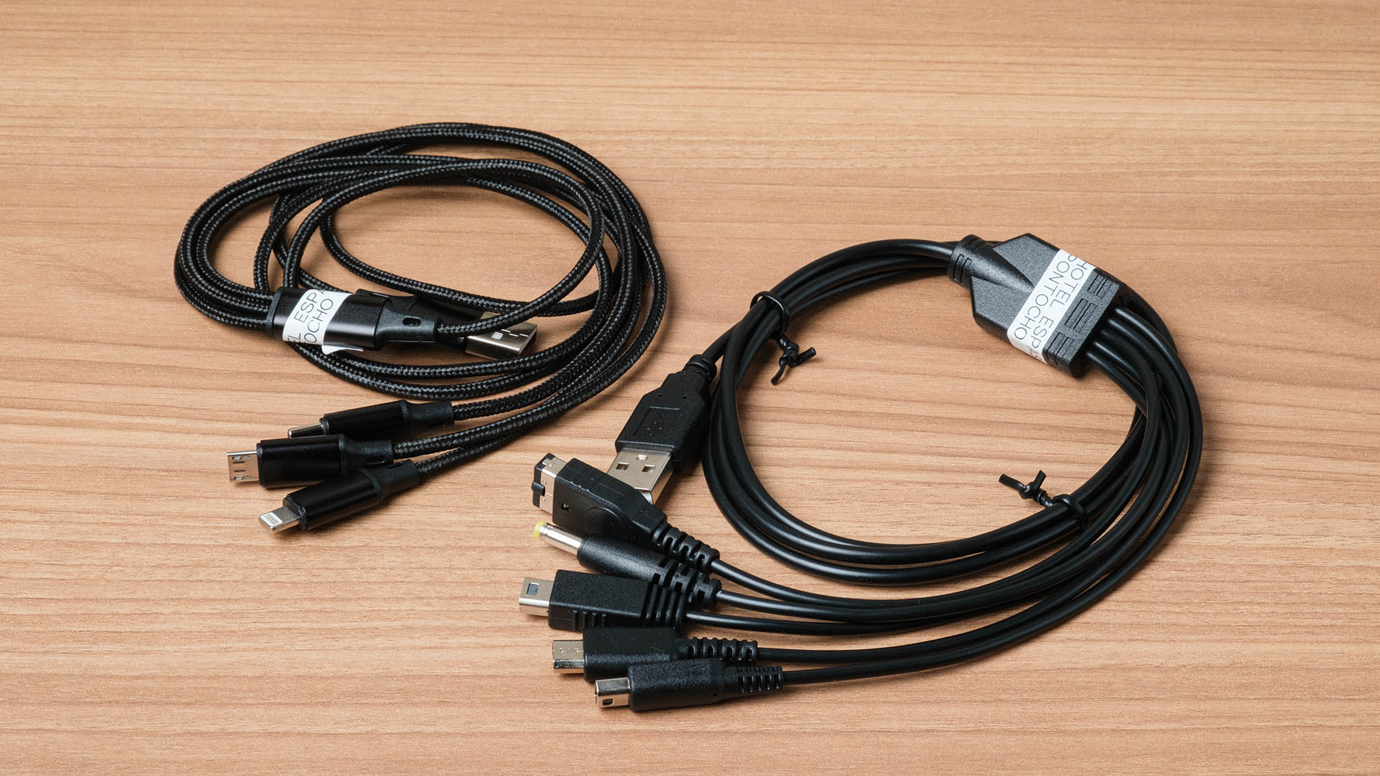 ・【コード類】タイプC、USBなど各種コードを取り揃えております