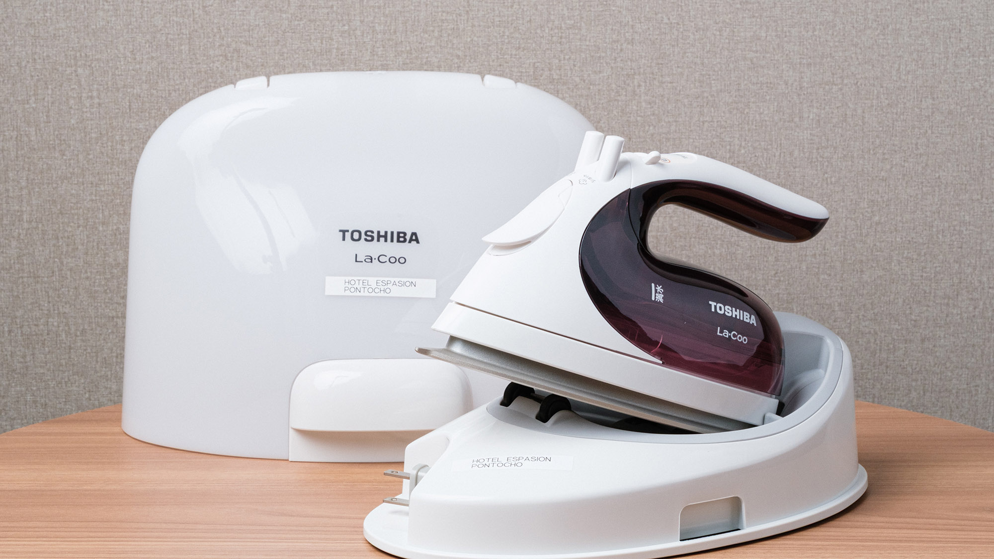 ・【アイロン】無料貸出しております。お気に入りの服のきちんと整えたい時に便利です