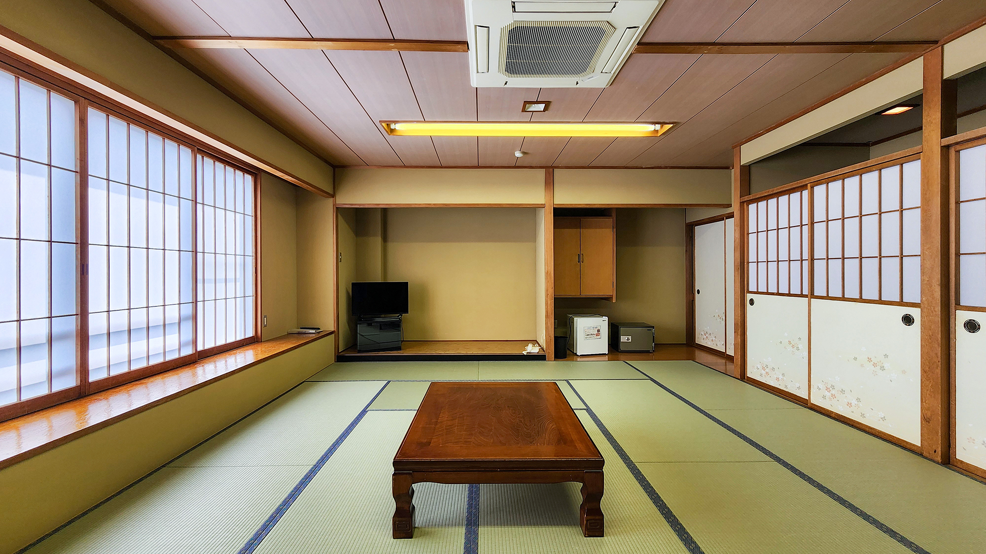 #15畳和室　合宿や団体にも最適な大部屋タイプもございます