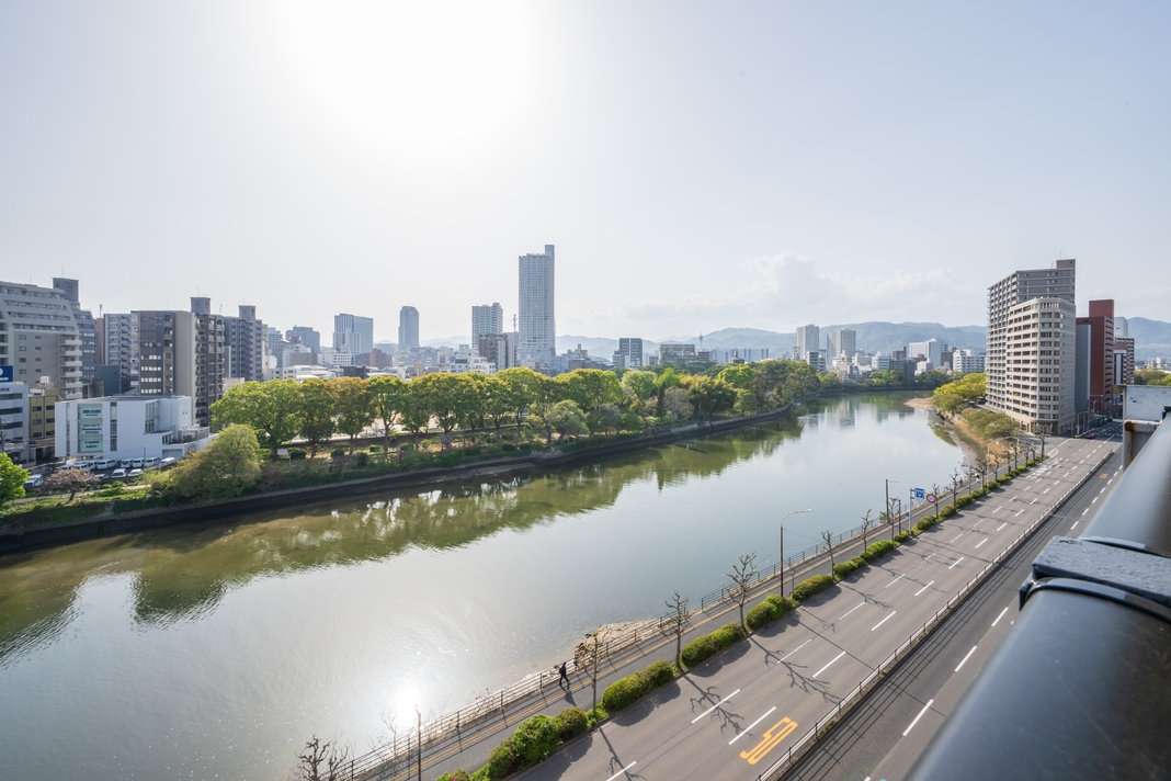  LIT広島駅前 広島駅から徒歩5分 全室リバービューでベッドはairweaveを採用