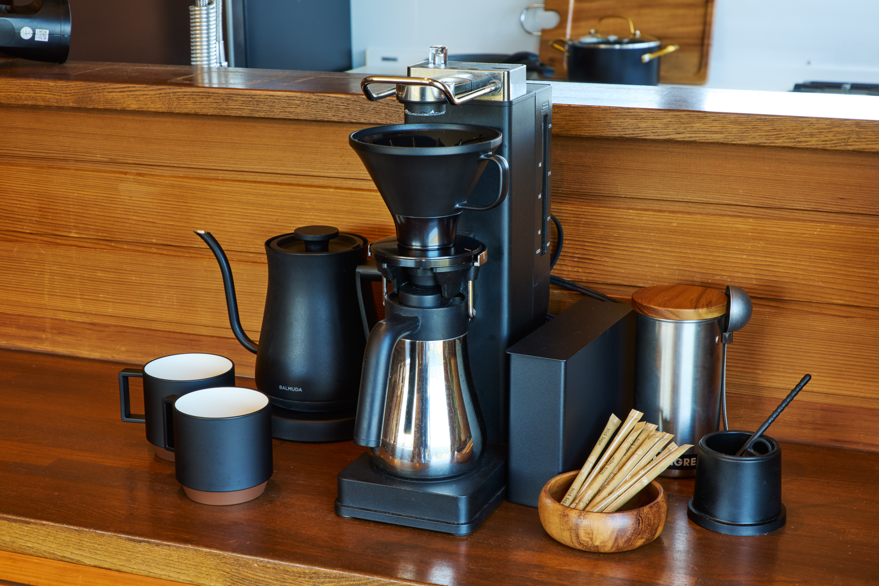 話題の最新キッチン家電を取り揃えています。