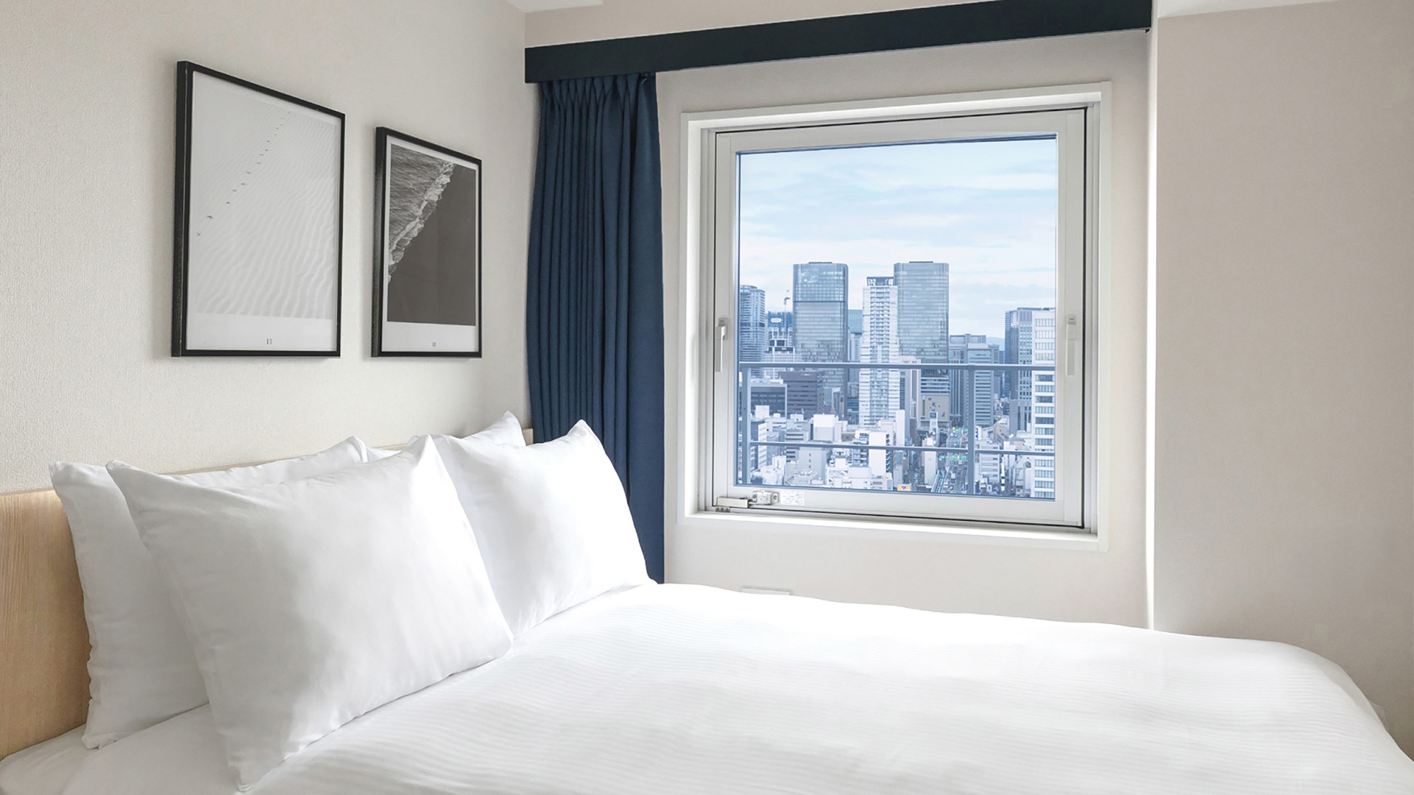 客室からの眺望｜高層階からは、大阪の街並みを見渡す、開放感あふれる眺望です。