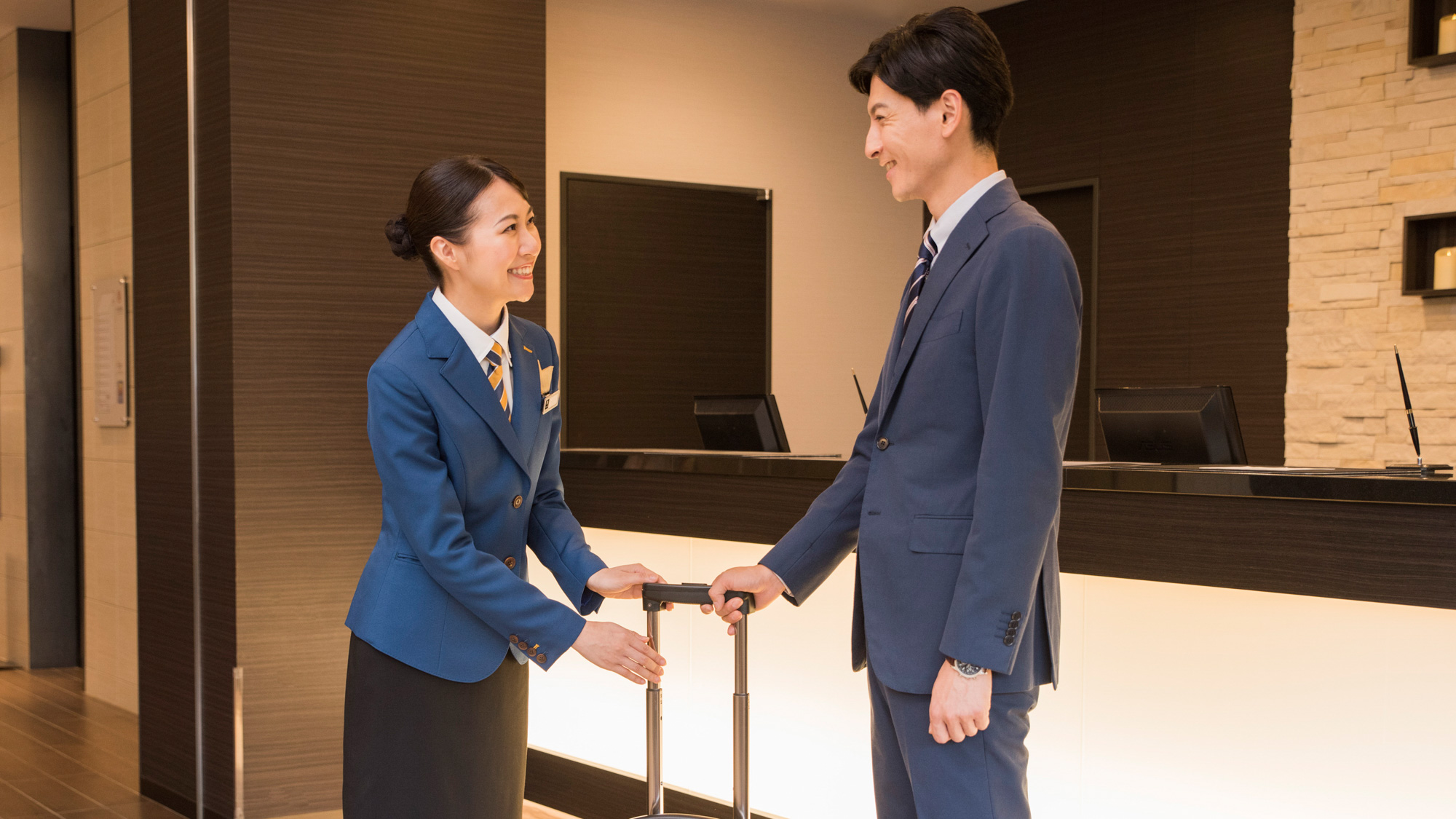 【お荷物あずかり】チェックイン・チェックアウト後のお荷物あずけはお気軽にどうぞ