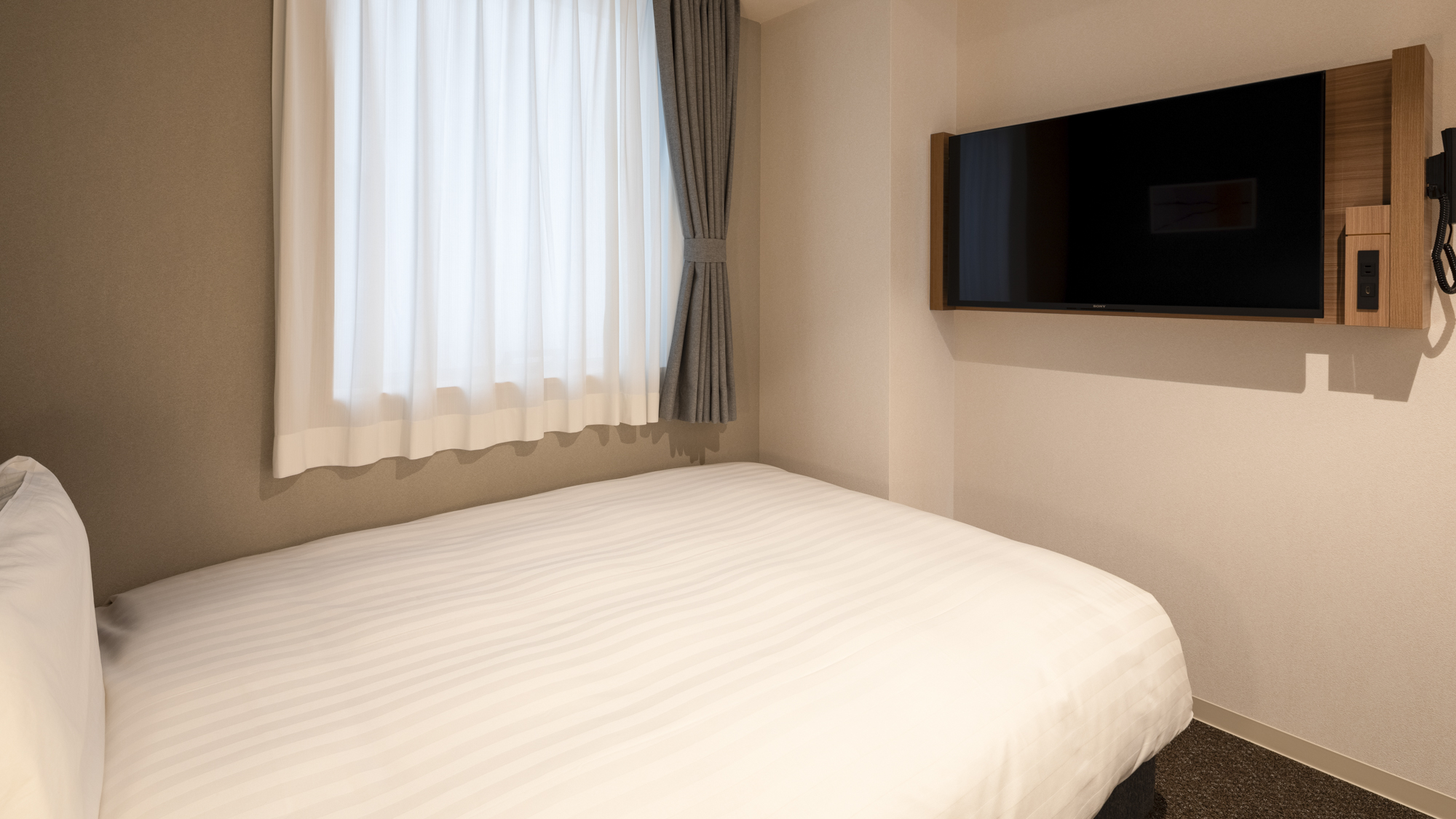 【ダブルスタンダード】客室の一例