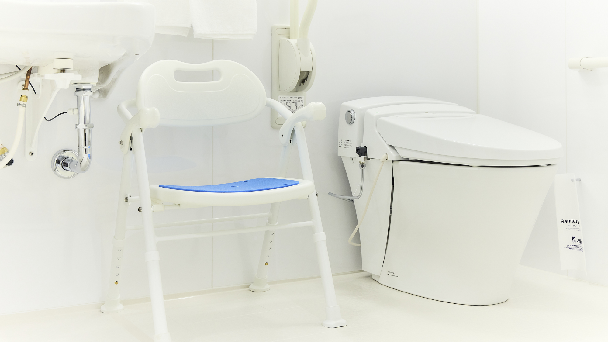 【ユニバーサルルーム】ユニットバスの一例