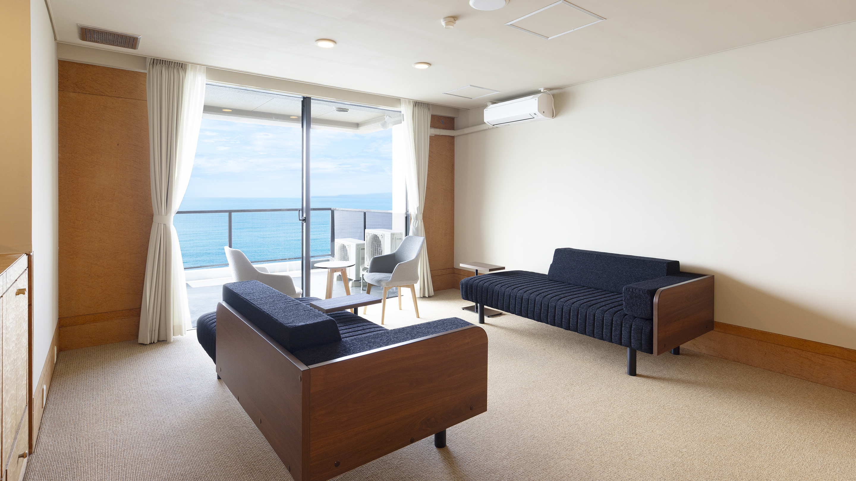 スタンダード和洋室ツイン6名定員 内風呂あり　※客室の一例