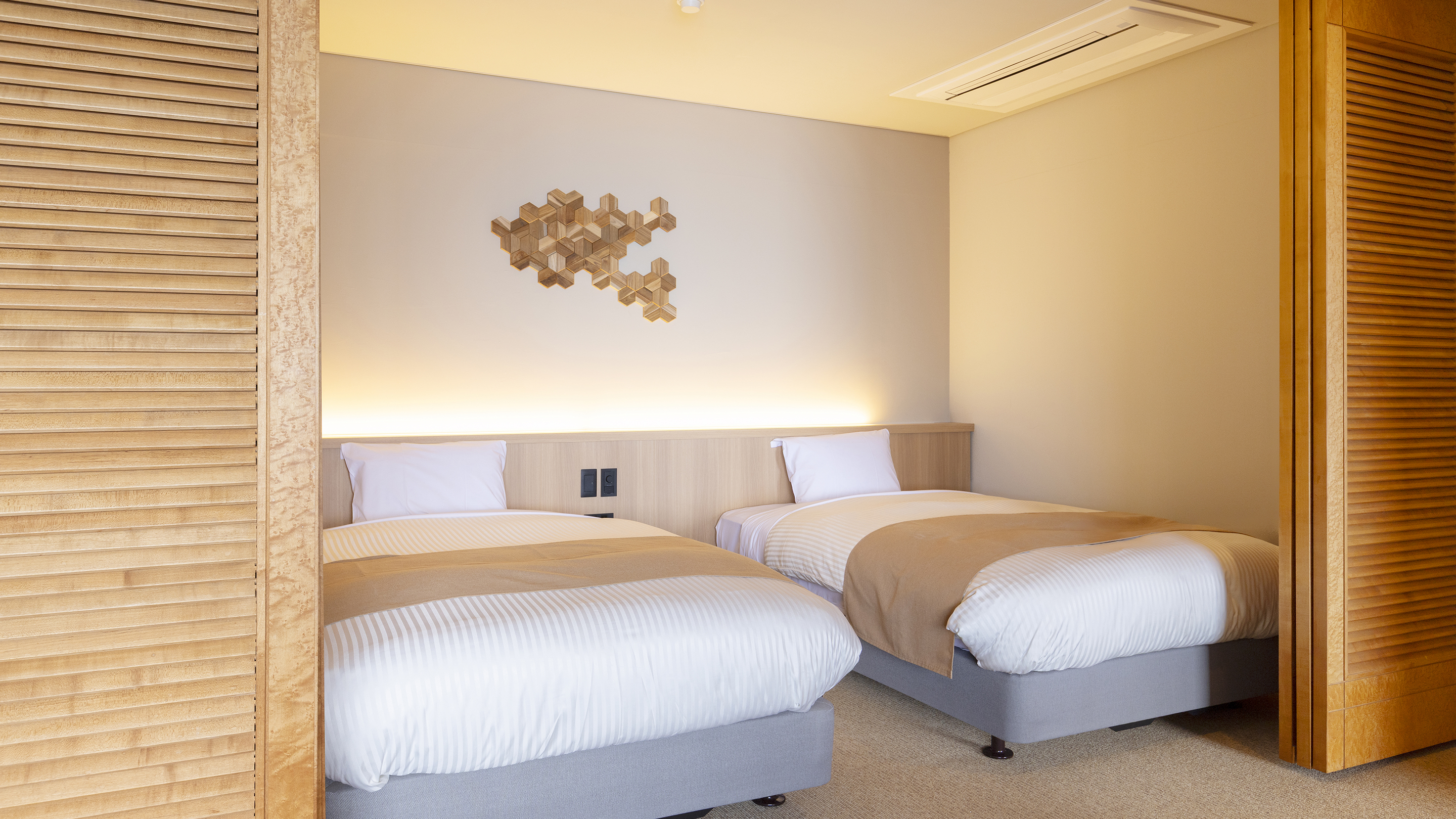 スタンダード和洋室ツイン6名定員 内風呂あり　※客室の一例