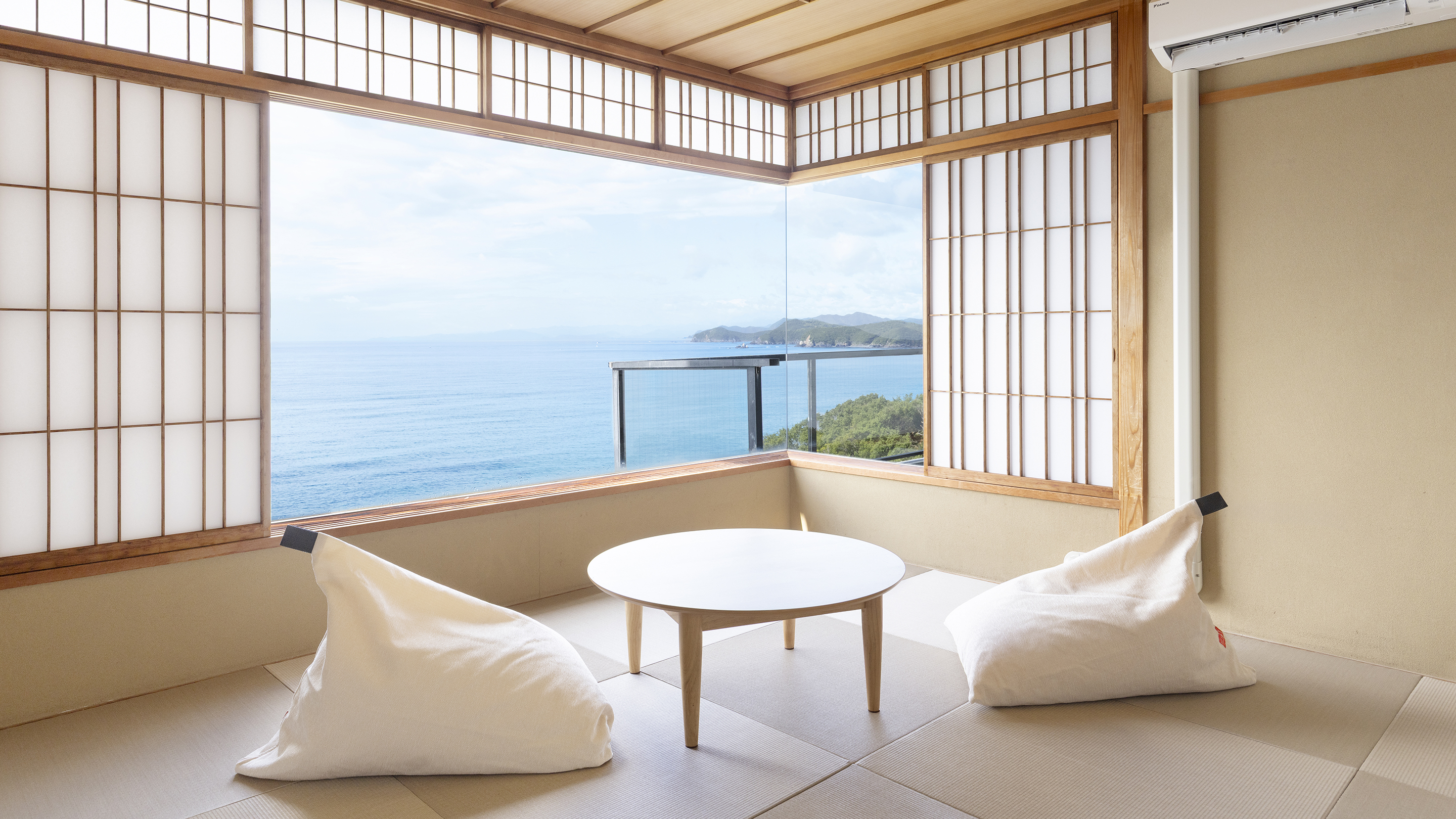 スタンダード和洋室ツイン6名定員 内風呂あり　※客室の一例