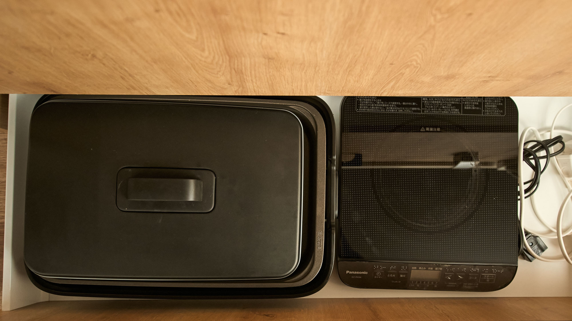 キッチン備品：ホットプレート、IHコンロ