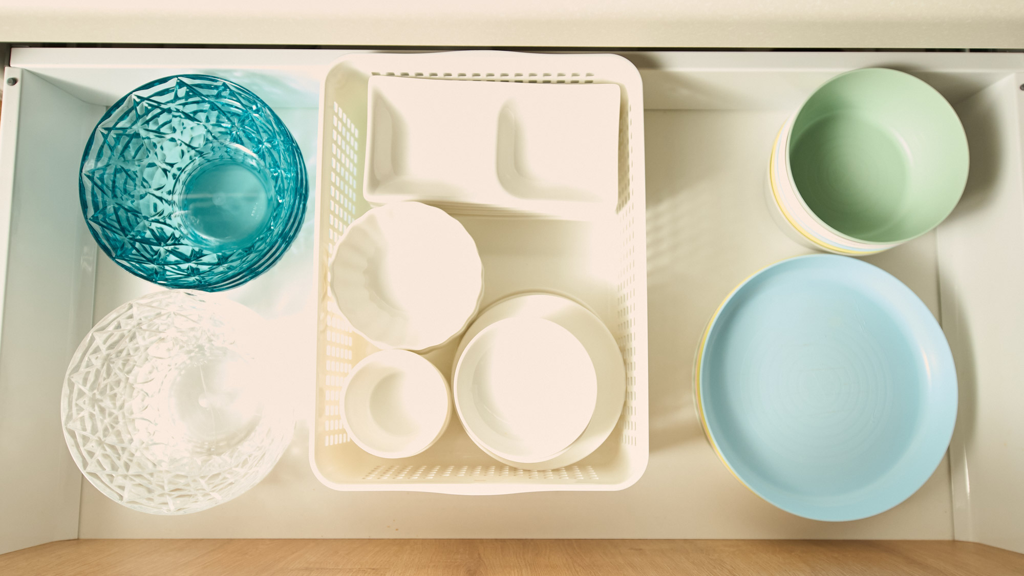 キッチン備品：食器類