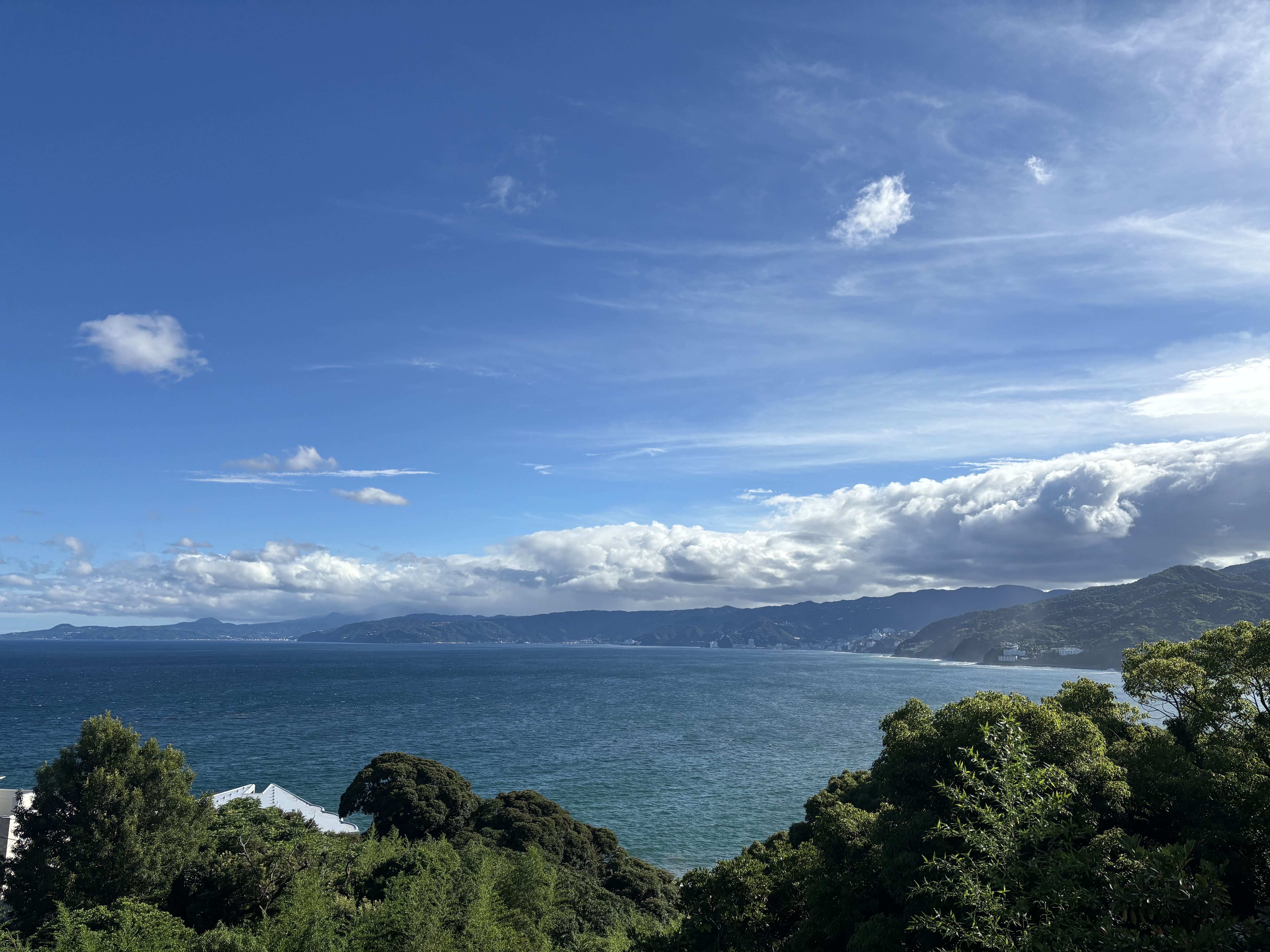 刻一刻と表情を変える、海と空の特等席。