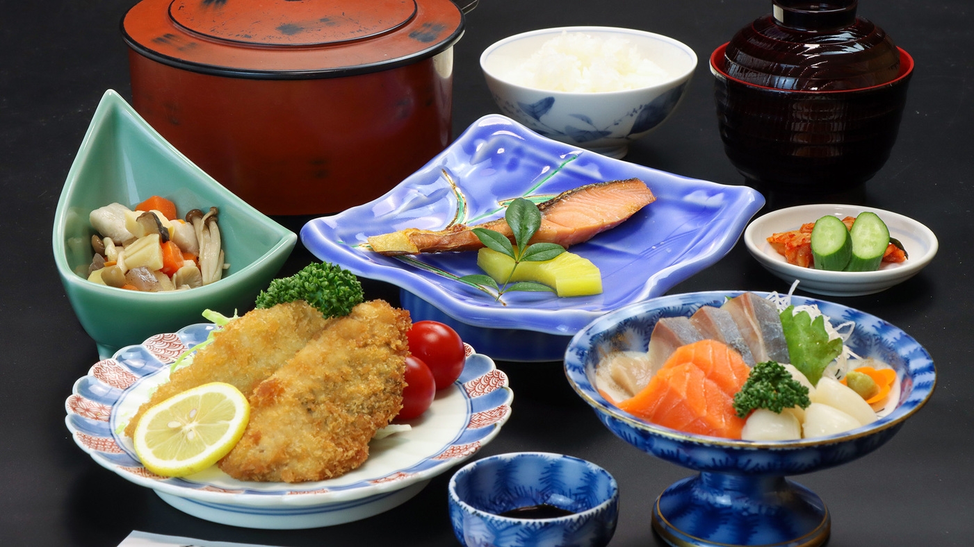 《2食付き》ビジネスも観光も♪地元の美味しい食事とお風呂で癒やし旅※最終チェックイン20時 厳守※