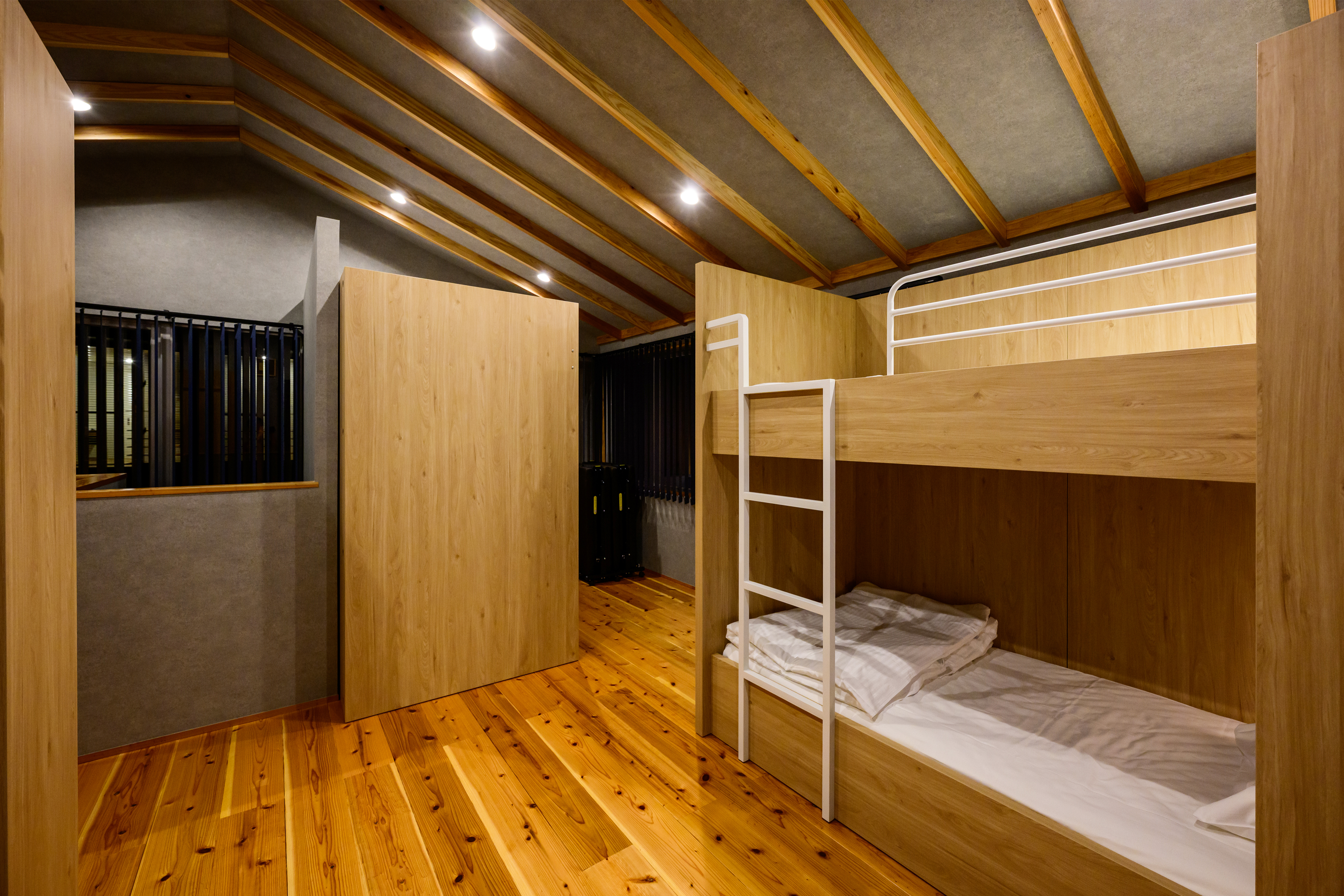 CHURA　2Fベッドルーム