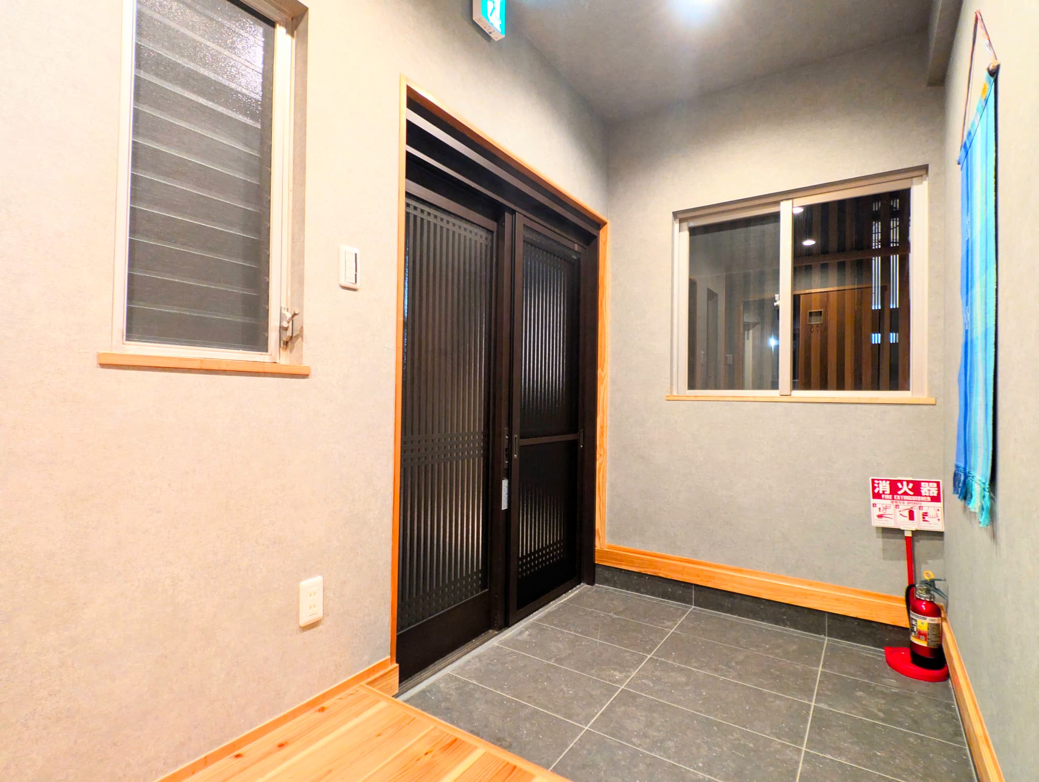 CHURA　エントランス