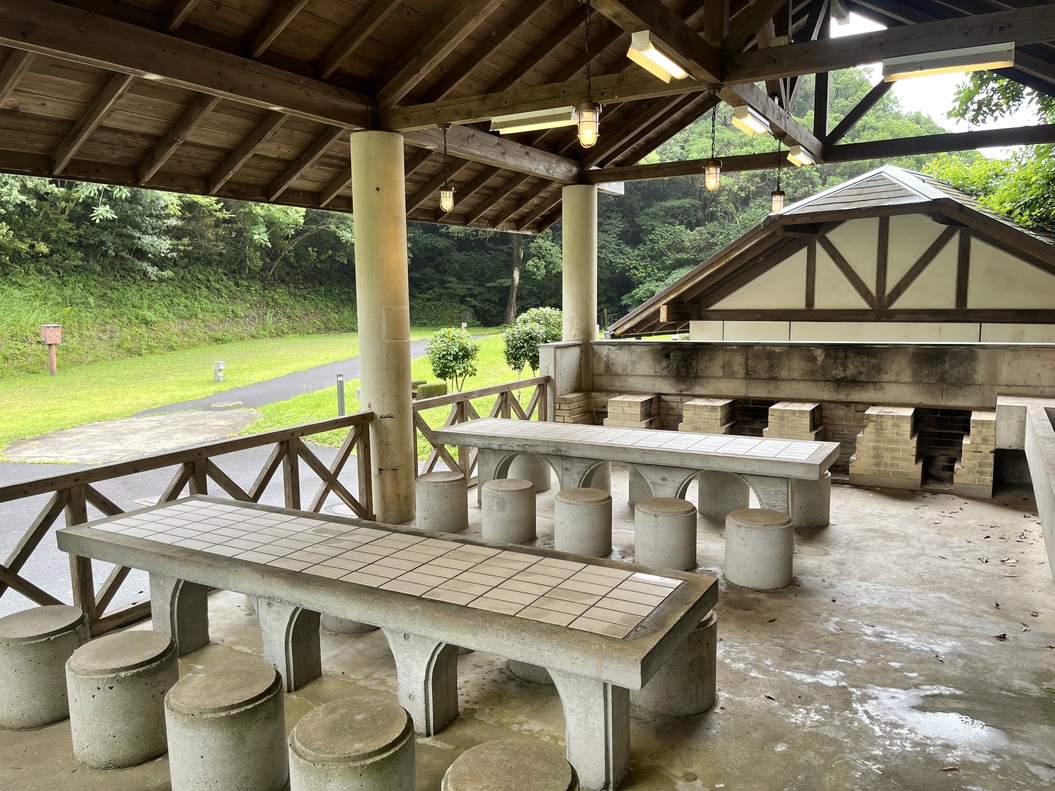 屋根付きBBQ棟！