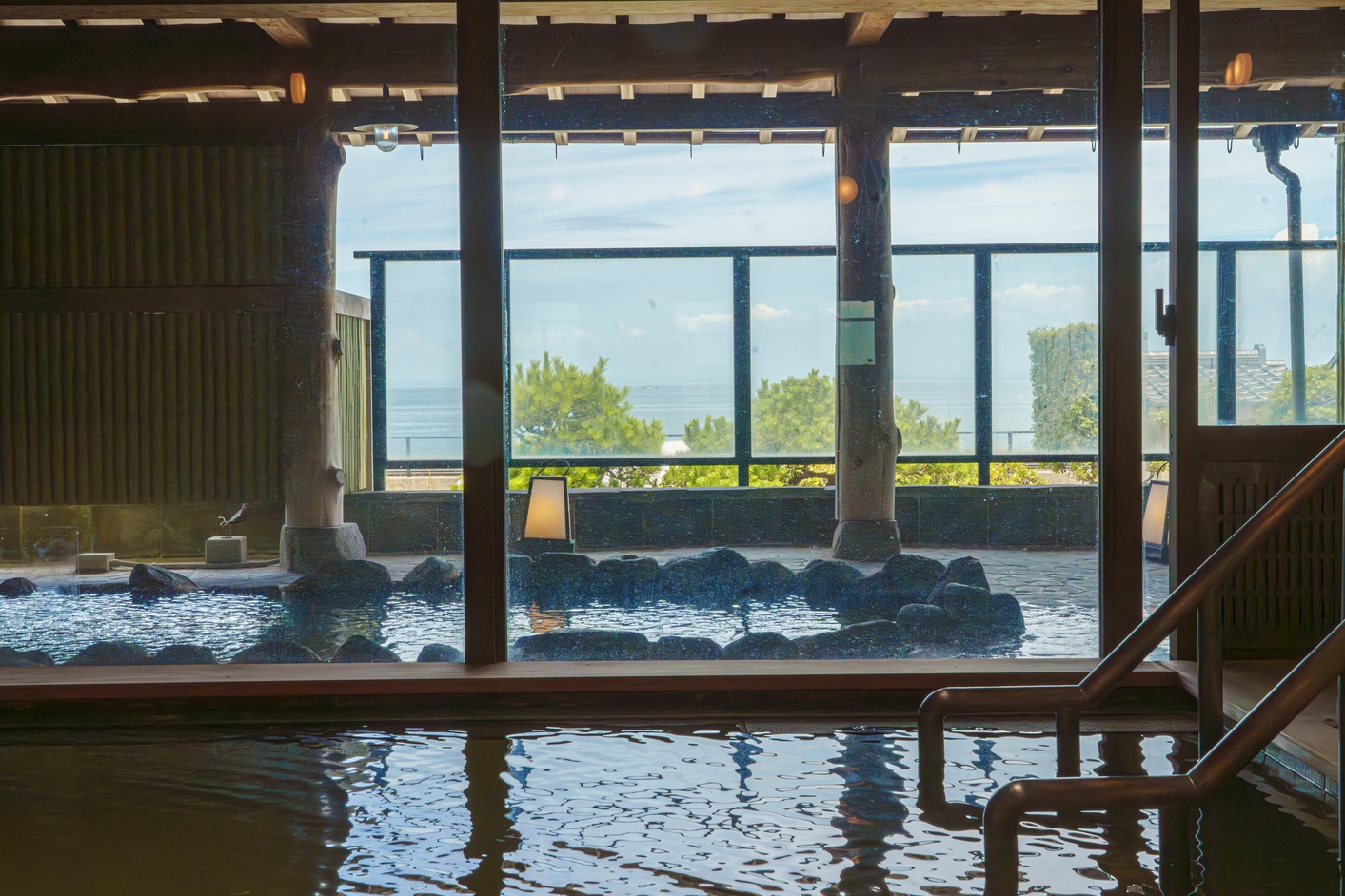 【20％OFF】【楽天スーパーSALE】基本プラン　淡路島の豊かな恵みと源泉かけ流し温泉（夕朝食付）