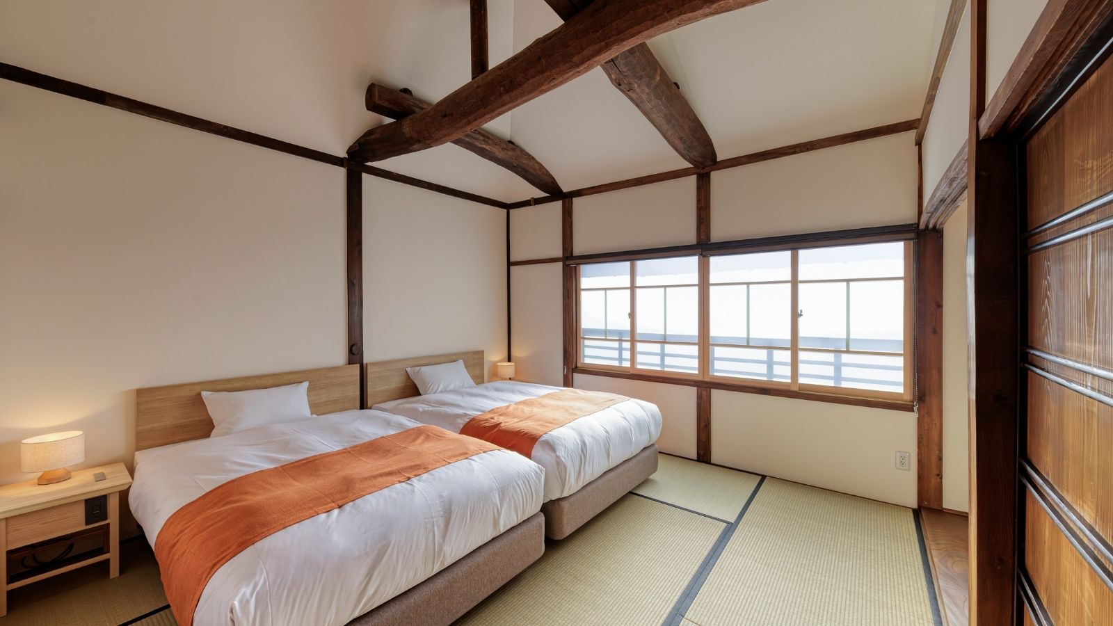 ―朝熊 ASAMA 101号室ー