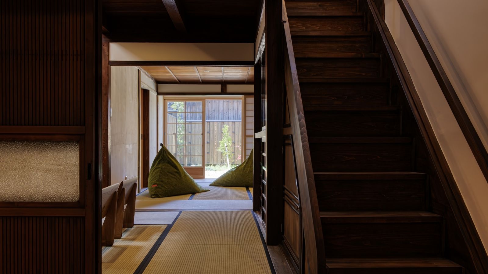 ―朝熊 ASAMA 101号室ー