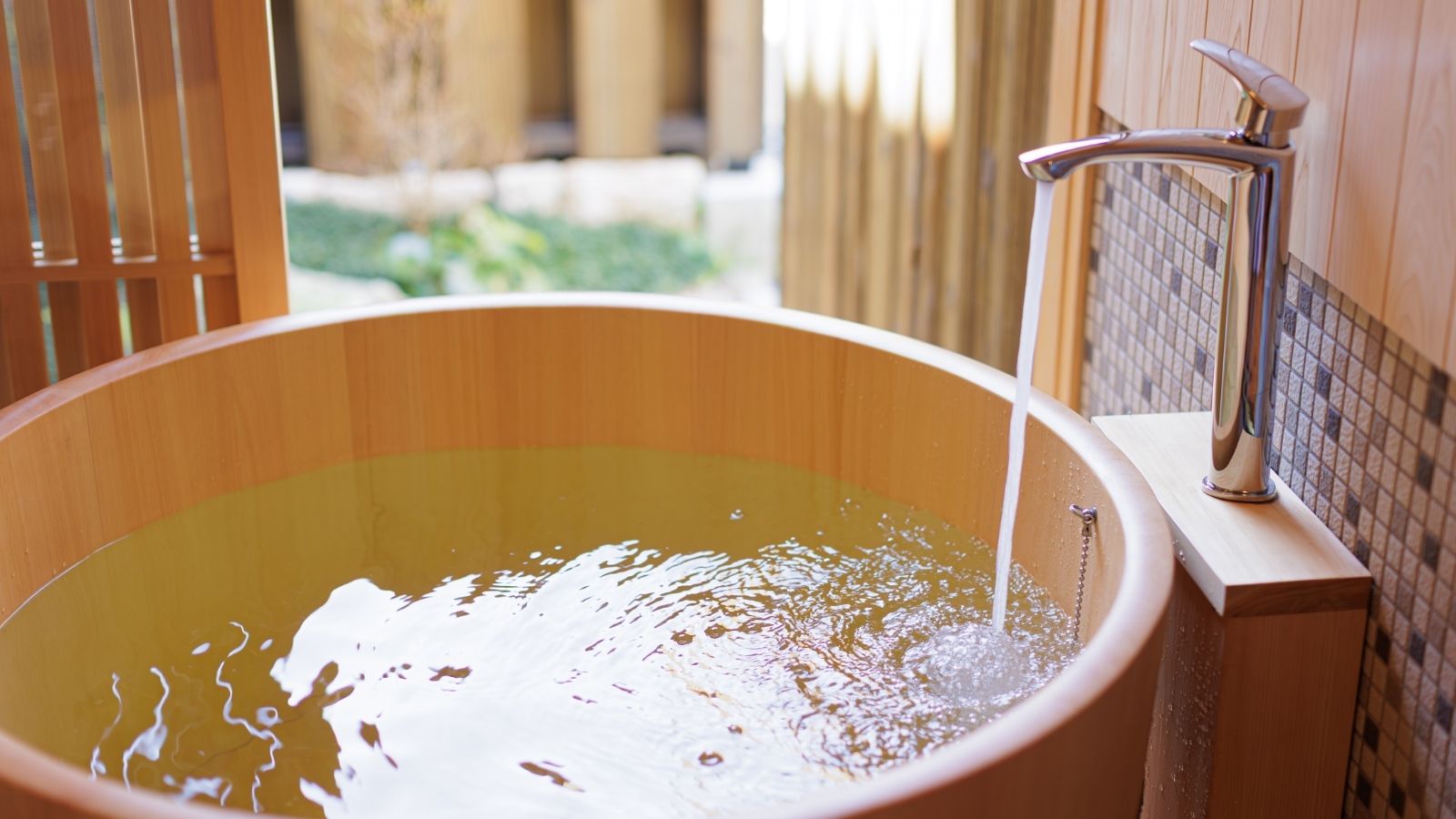 ―朝熊 ASAMA 101号室ー