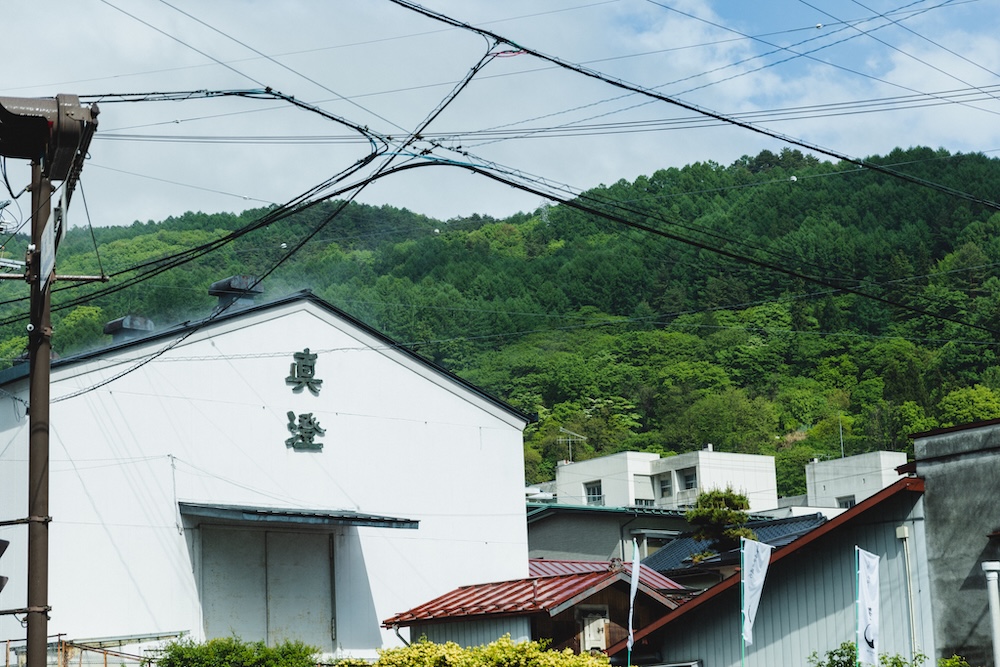 「真澄」をはじめ5軒の酒蔵の呑みあるきができる