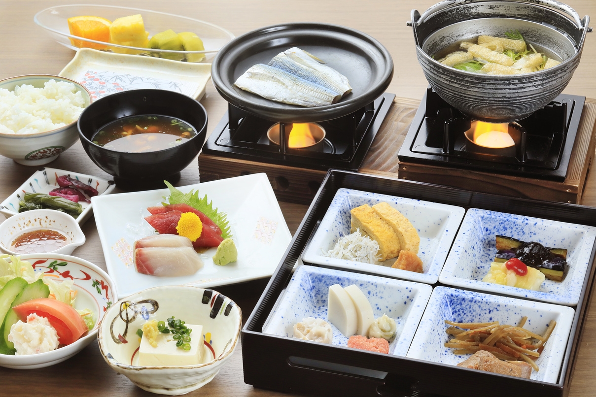 ★箱根で年末年始★夕食は和食ダイニングで会席料理・選べる朝食プラン　年末年始　年越　正月