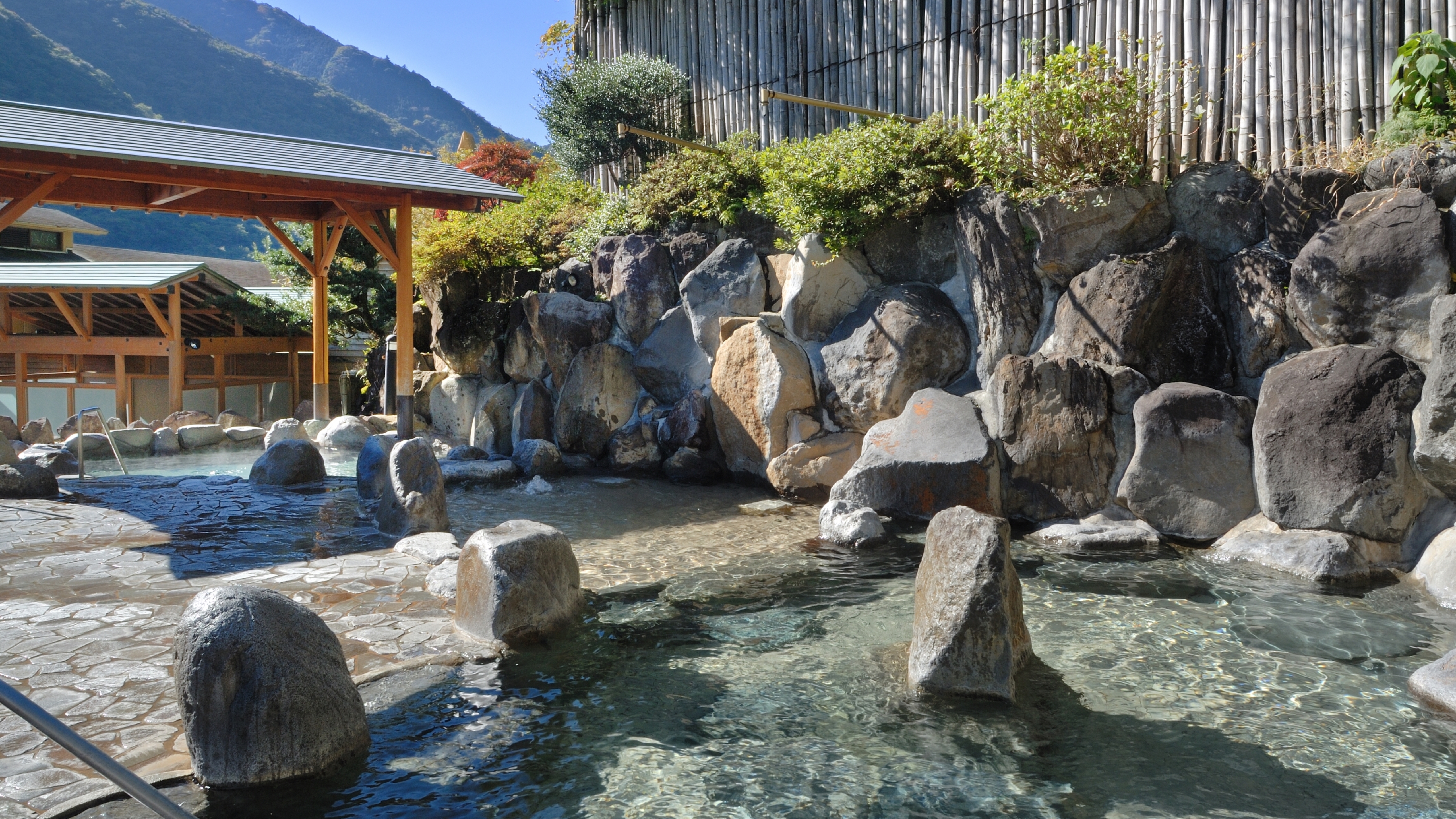 湯の里_女子露天風呂