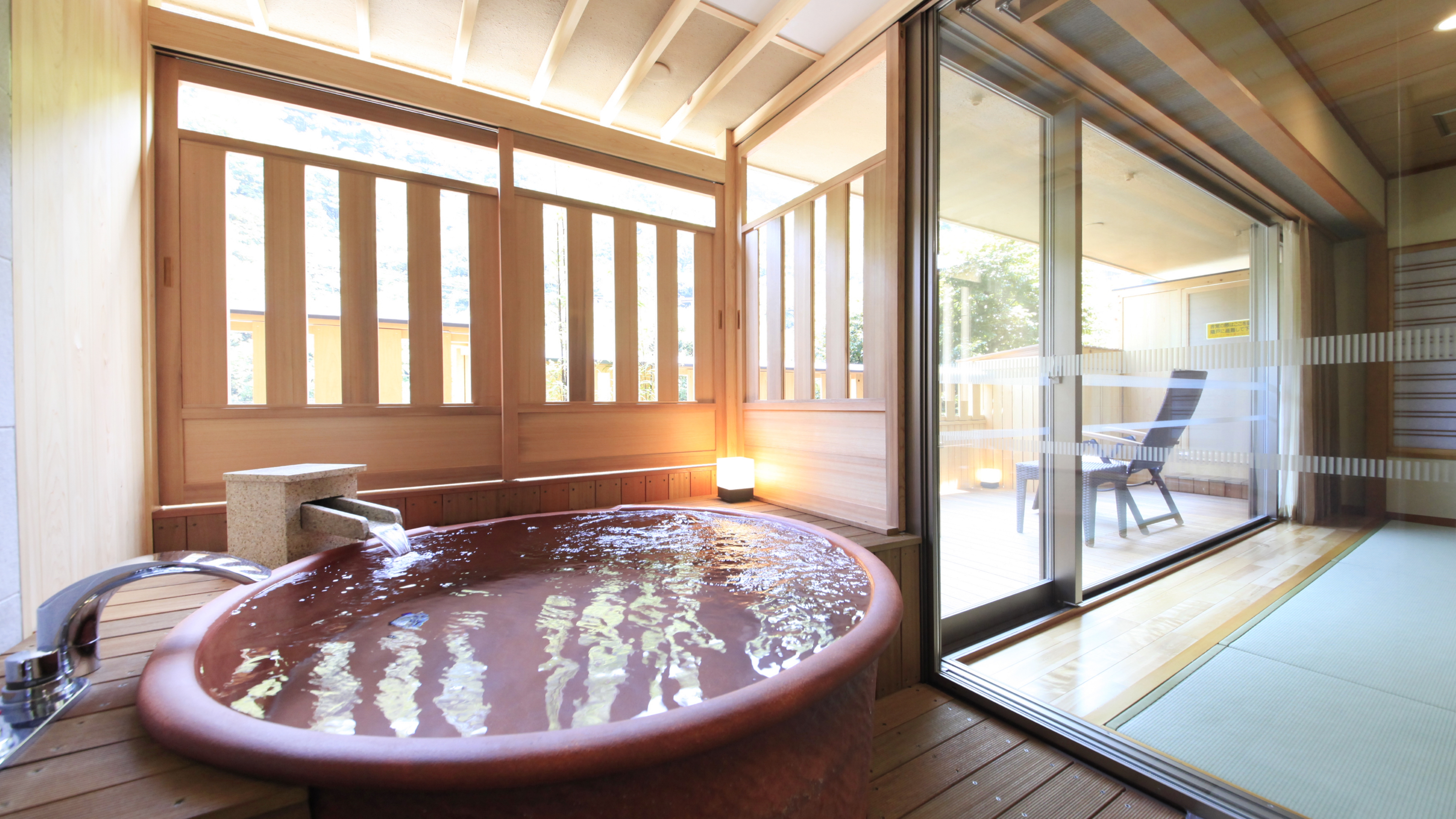 温泉露天風呂付和洋室　粋彩-紅藤