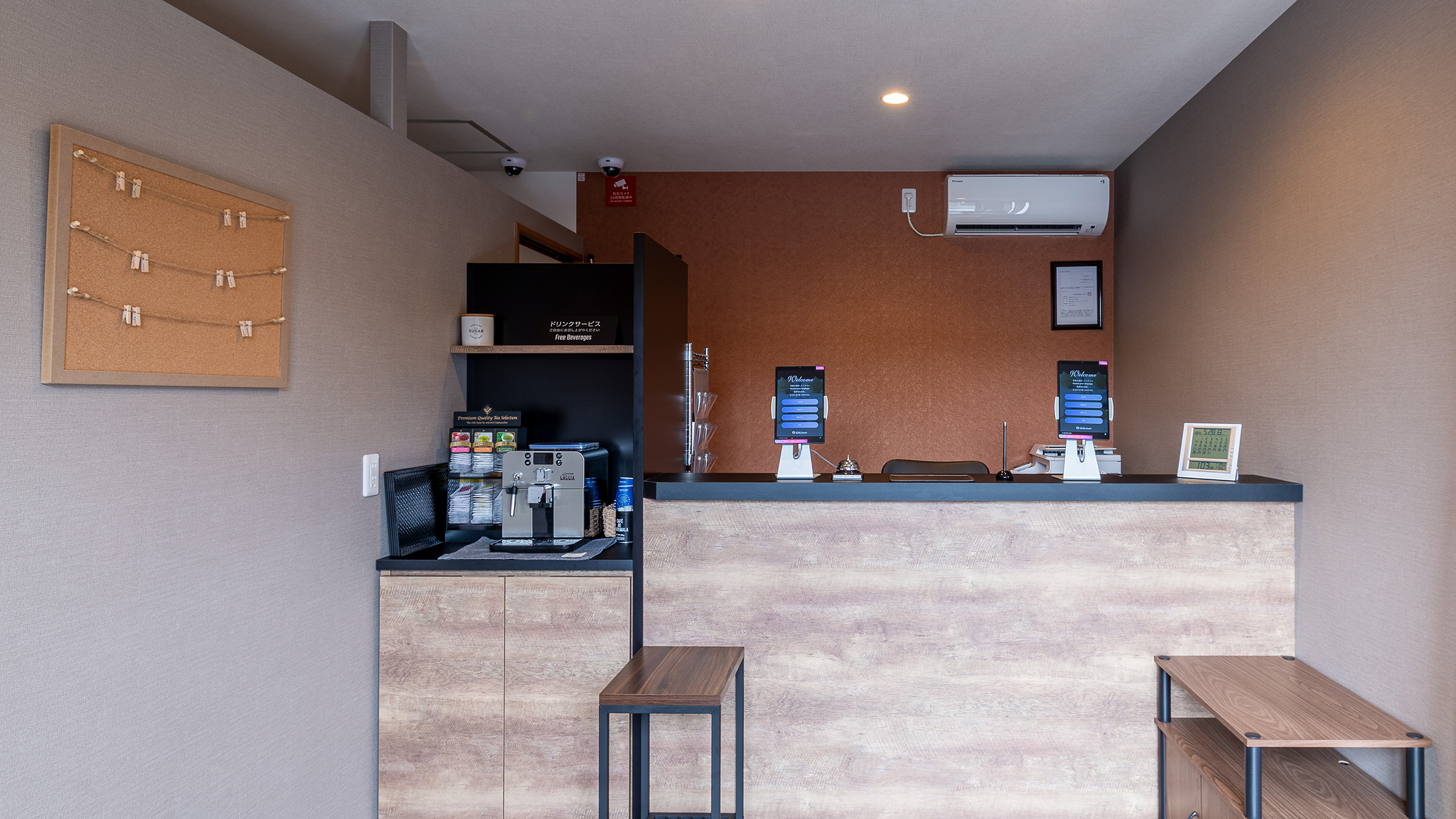 笑顔でスタッフがお出迎えいたします♪スマートチェックインを導入しておりますのでチェックイン時間を短縮できます。