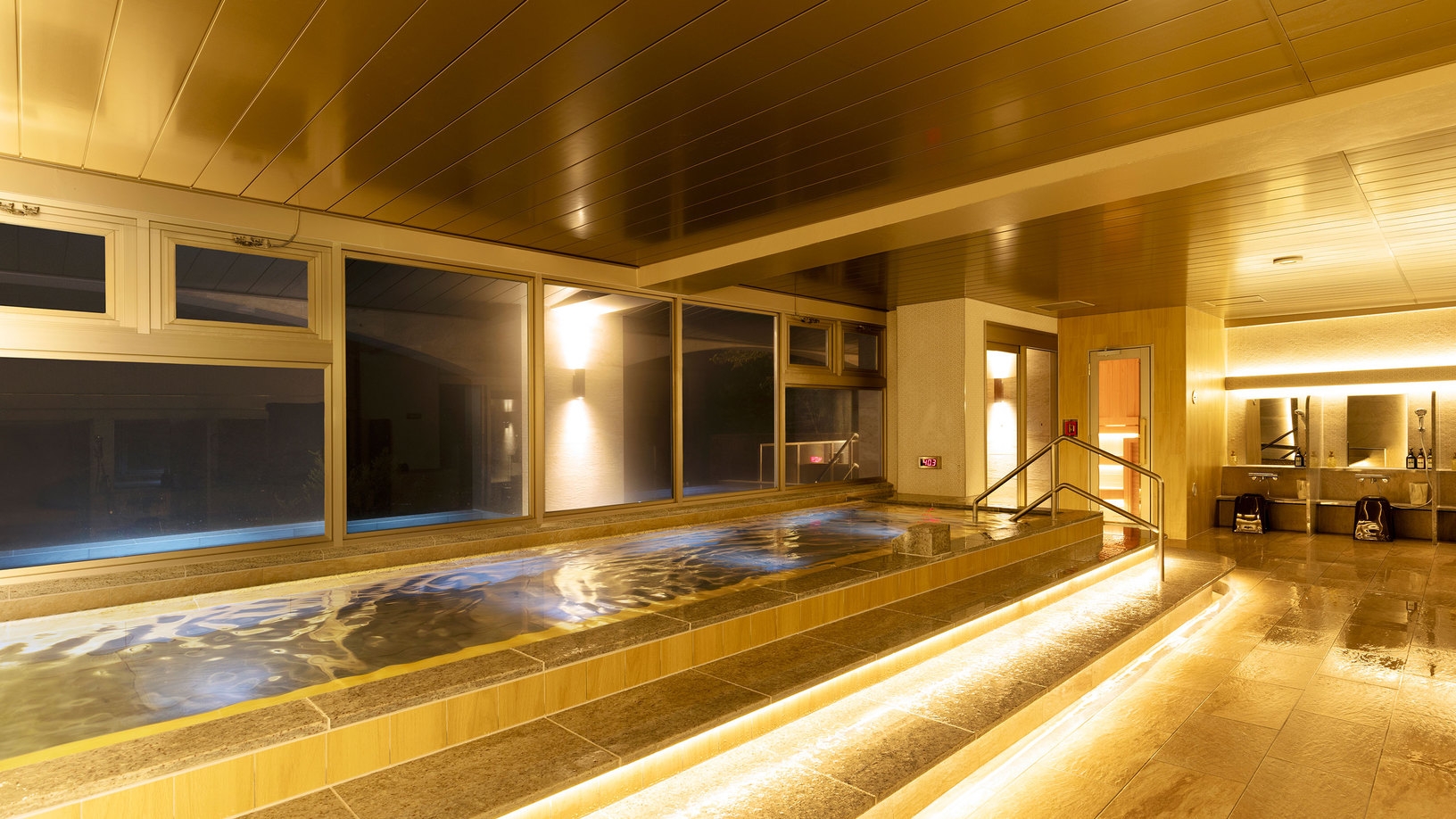 【早宿45】45日前のご予約でお得！1泊2食付 基本バイキングプラン