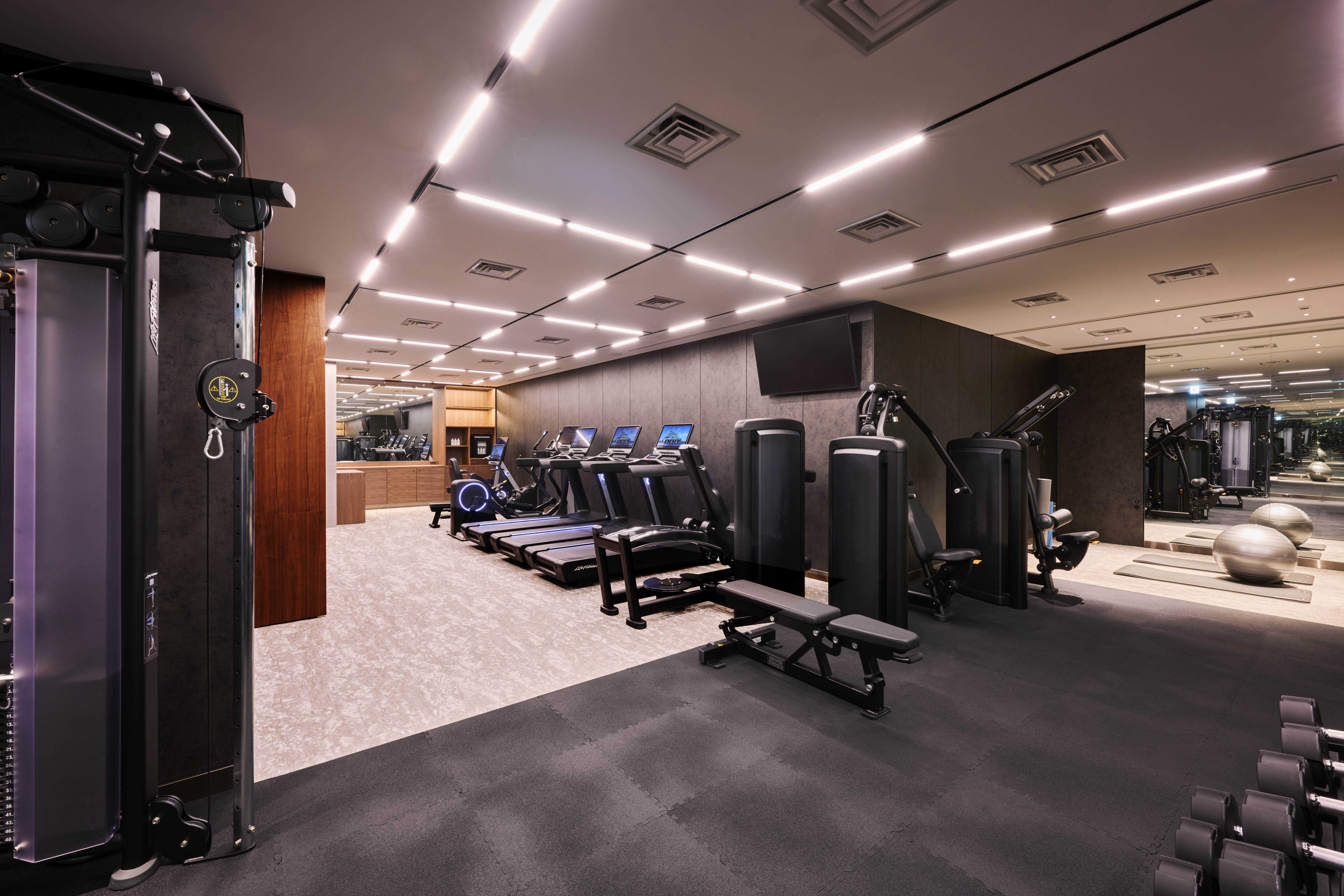 フィットネスジム