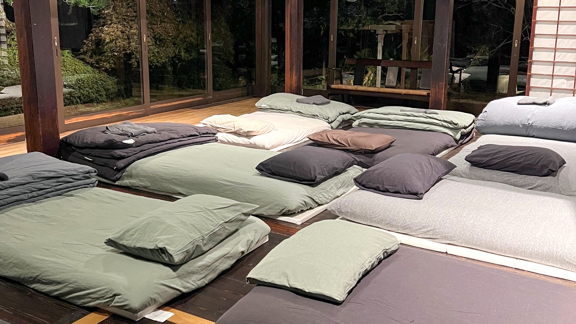 ・【寝具】古民家の静かな夜、布団を並べてみんなで眠る特別な時間をお過ごしください