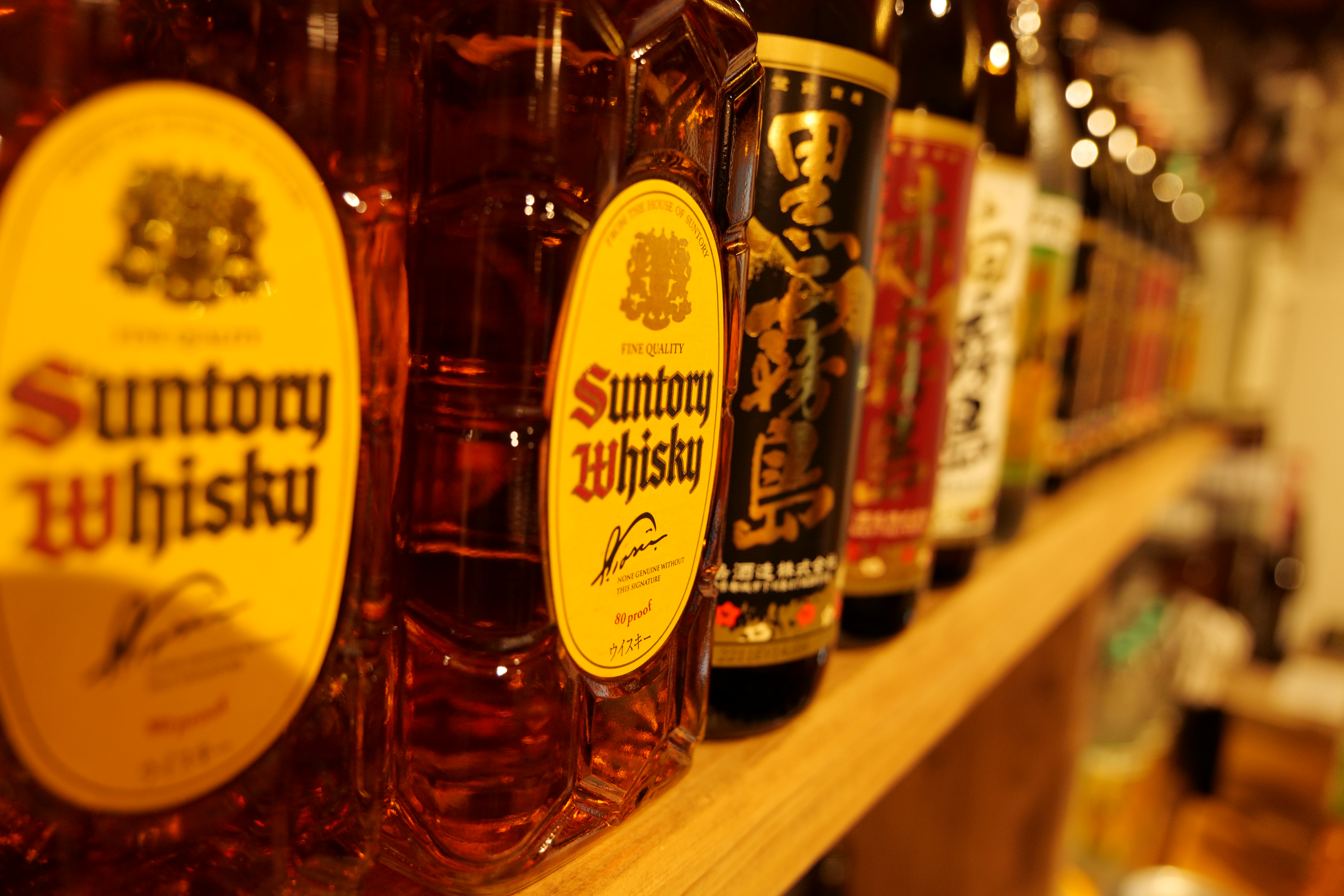 定番のお酒だけでなく地酒も御座いますよ♪