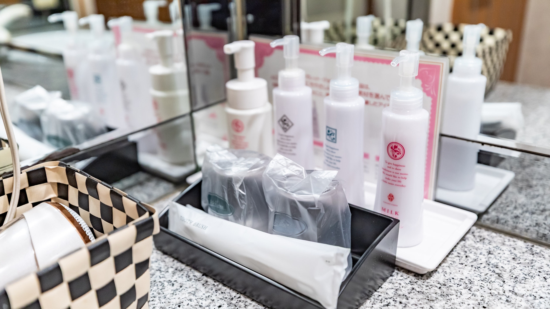 【素泊】Wifi完備☆チェックアウト12時で寛ぎの朝を過ごせます