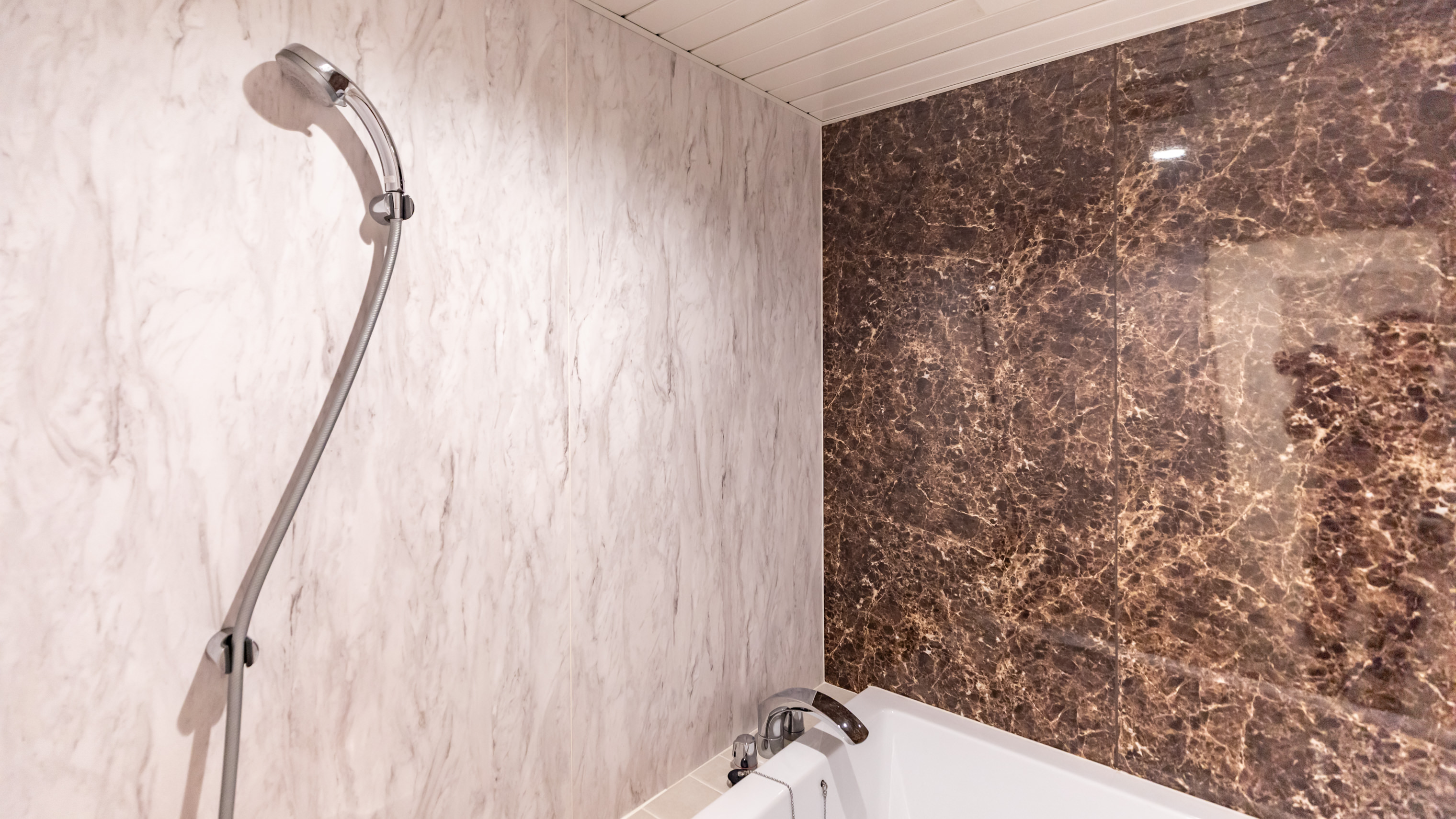 《客室》【禁煙】洋室1～4名様