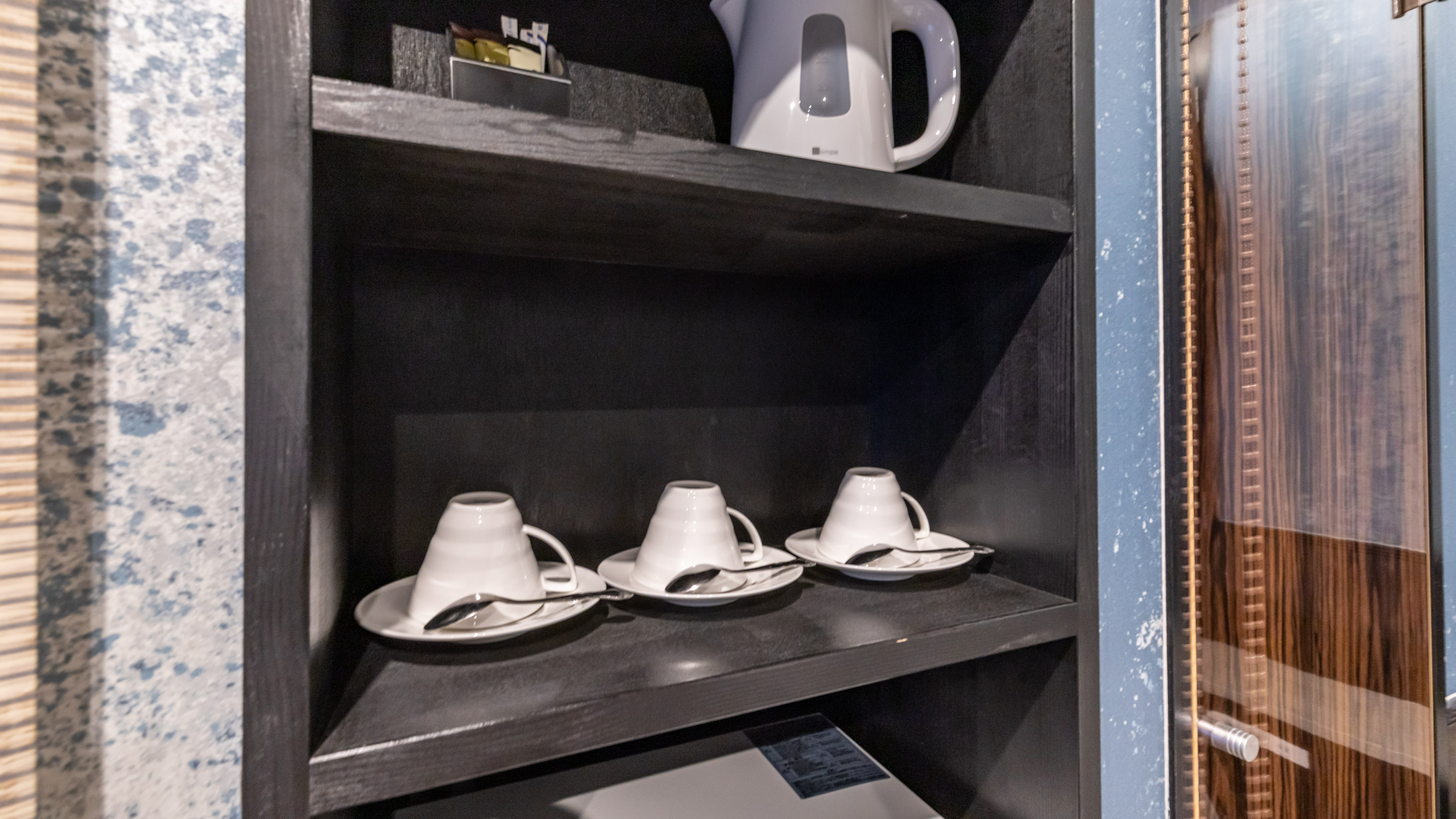 《客室》トリプルルーム（一例）