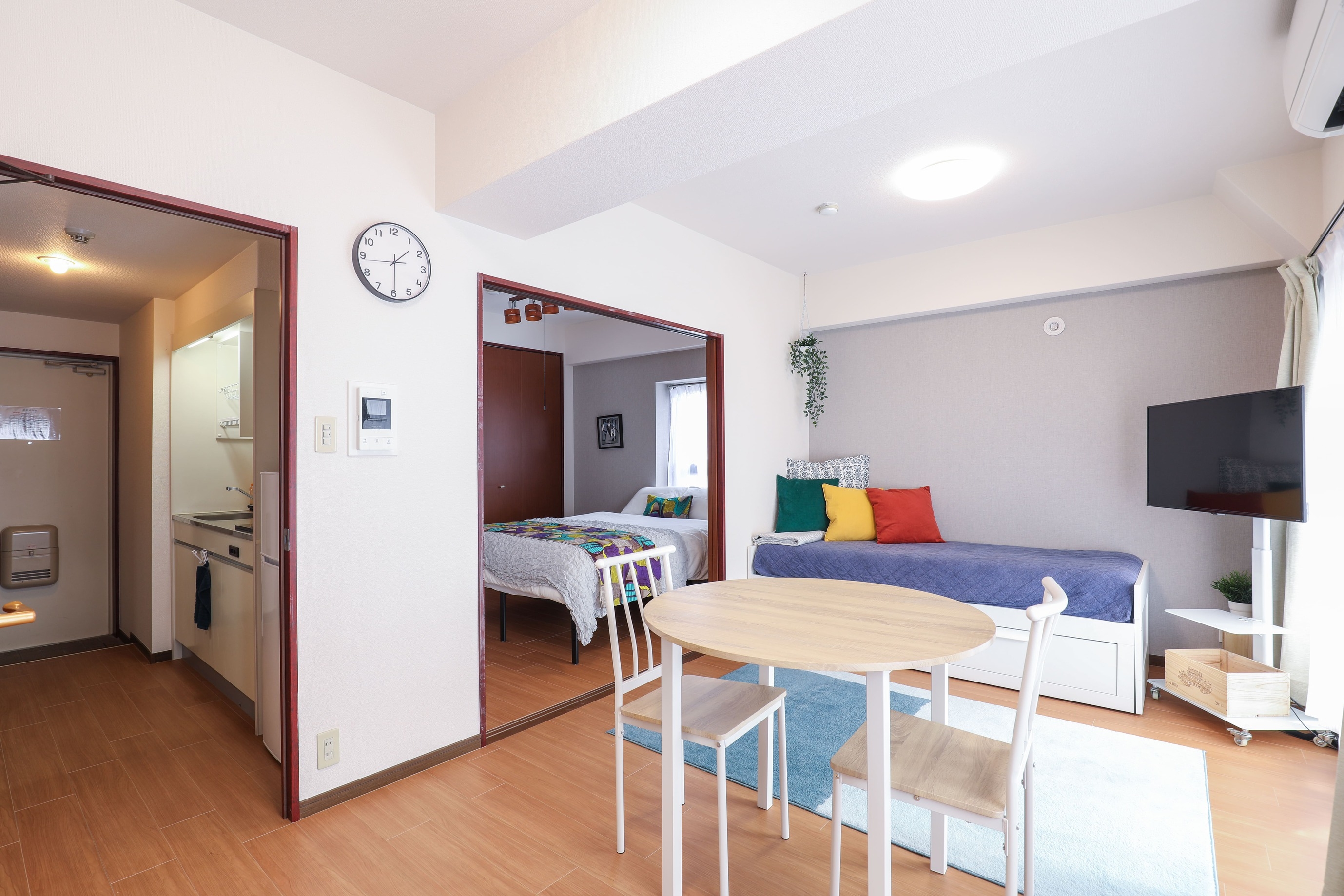 ダブルベッド1台+ソファベッド1台・3名様でのご利用におすすめ