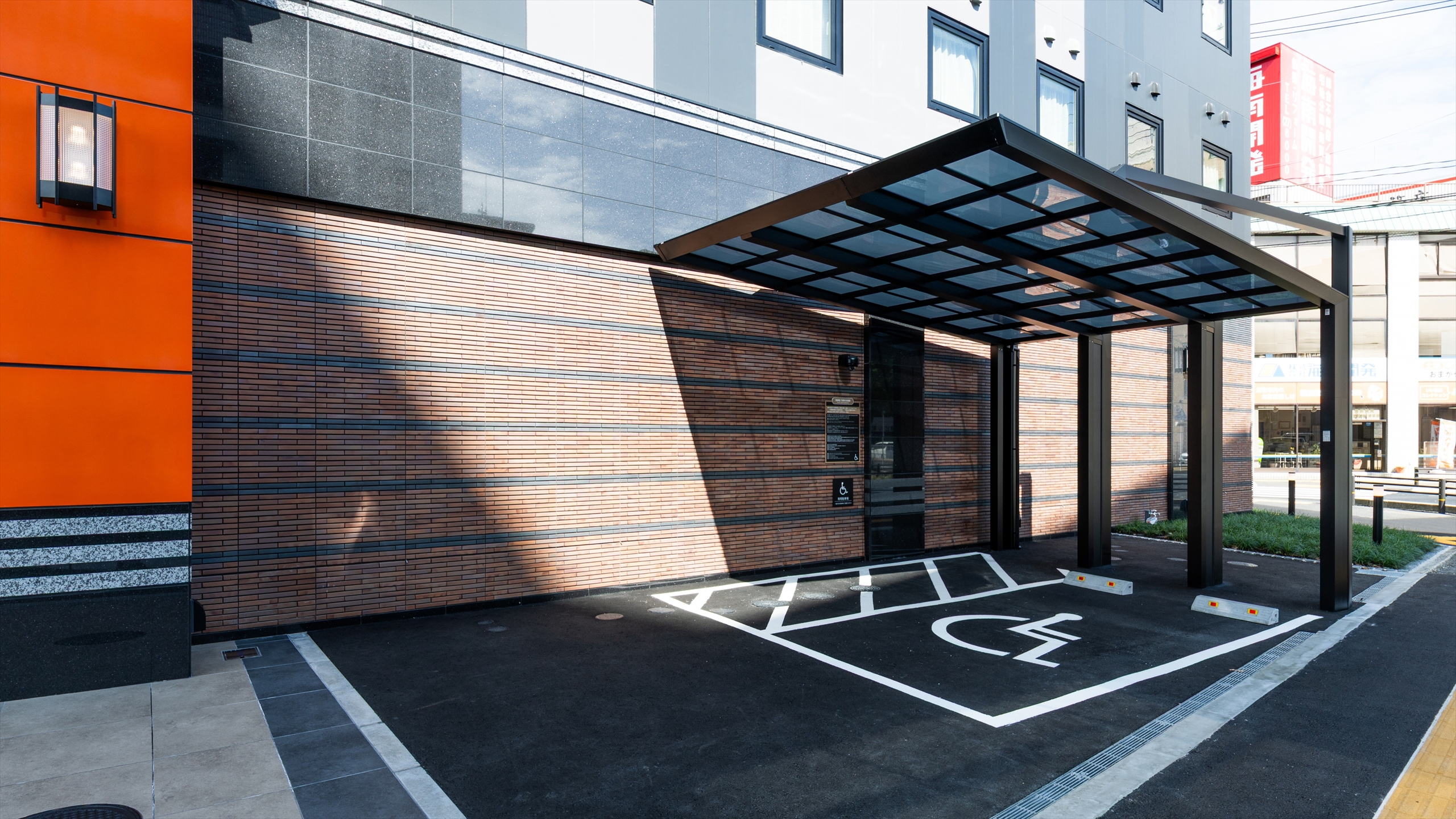 車椅子利用者専用駐車場