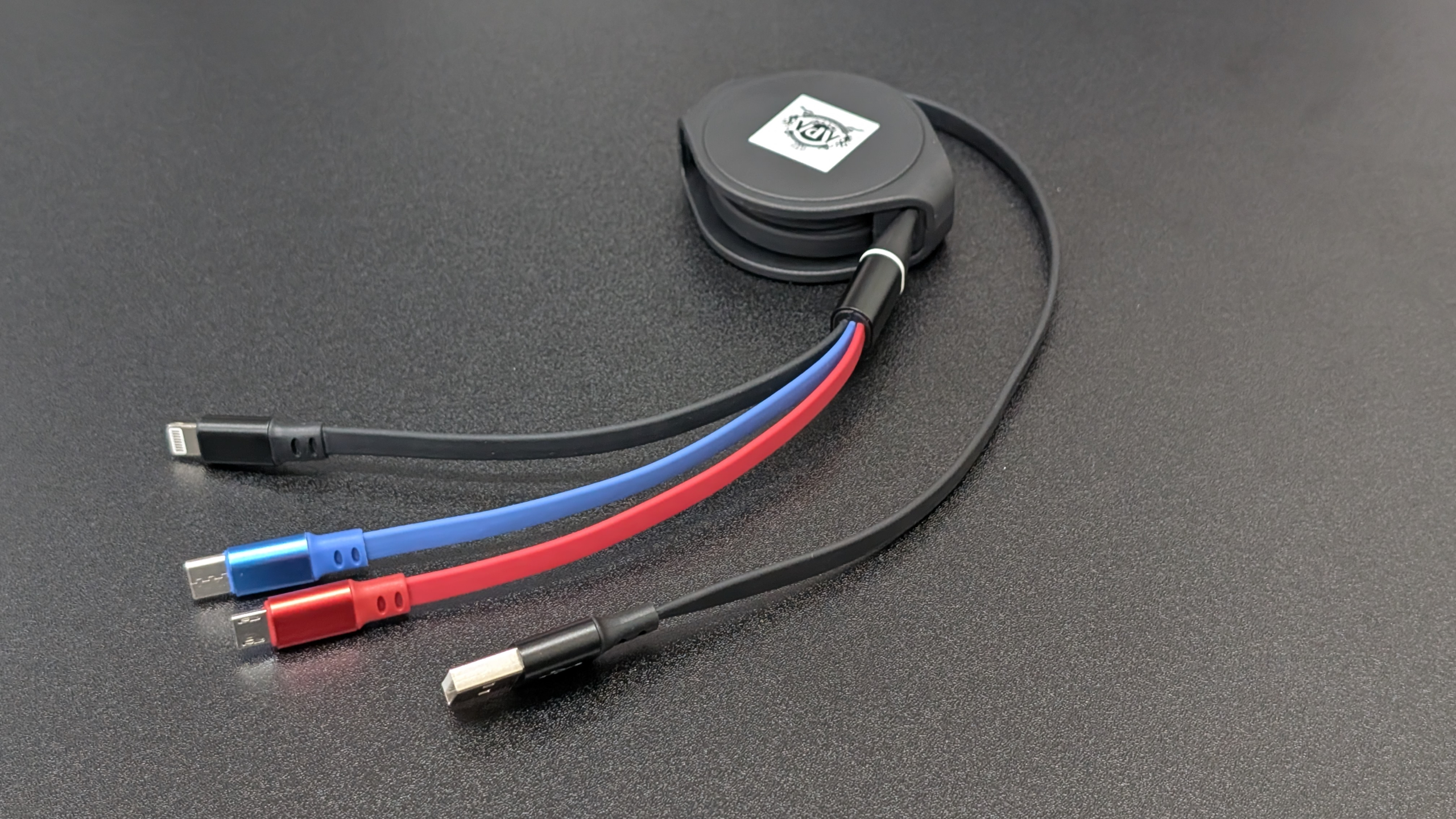 ■充電ケーブル■