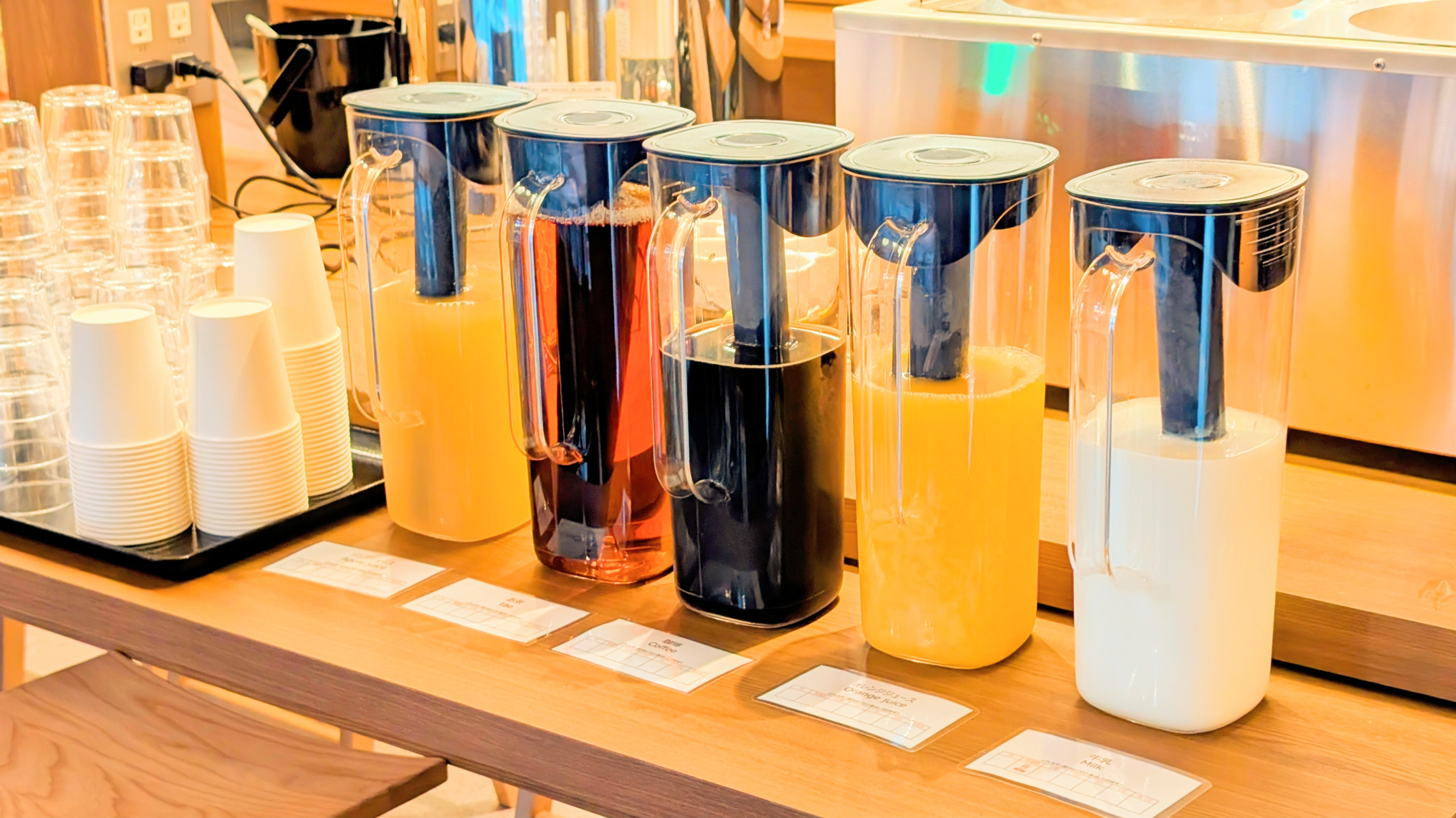 岩手名物を含めた和洋40種類のバイキング