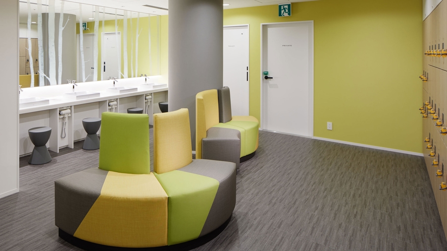 大浴場　脱衣所