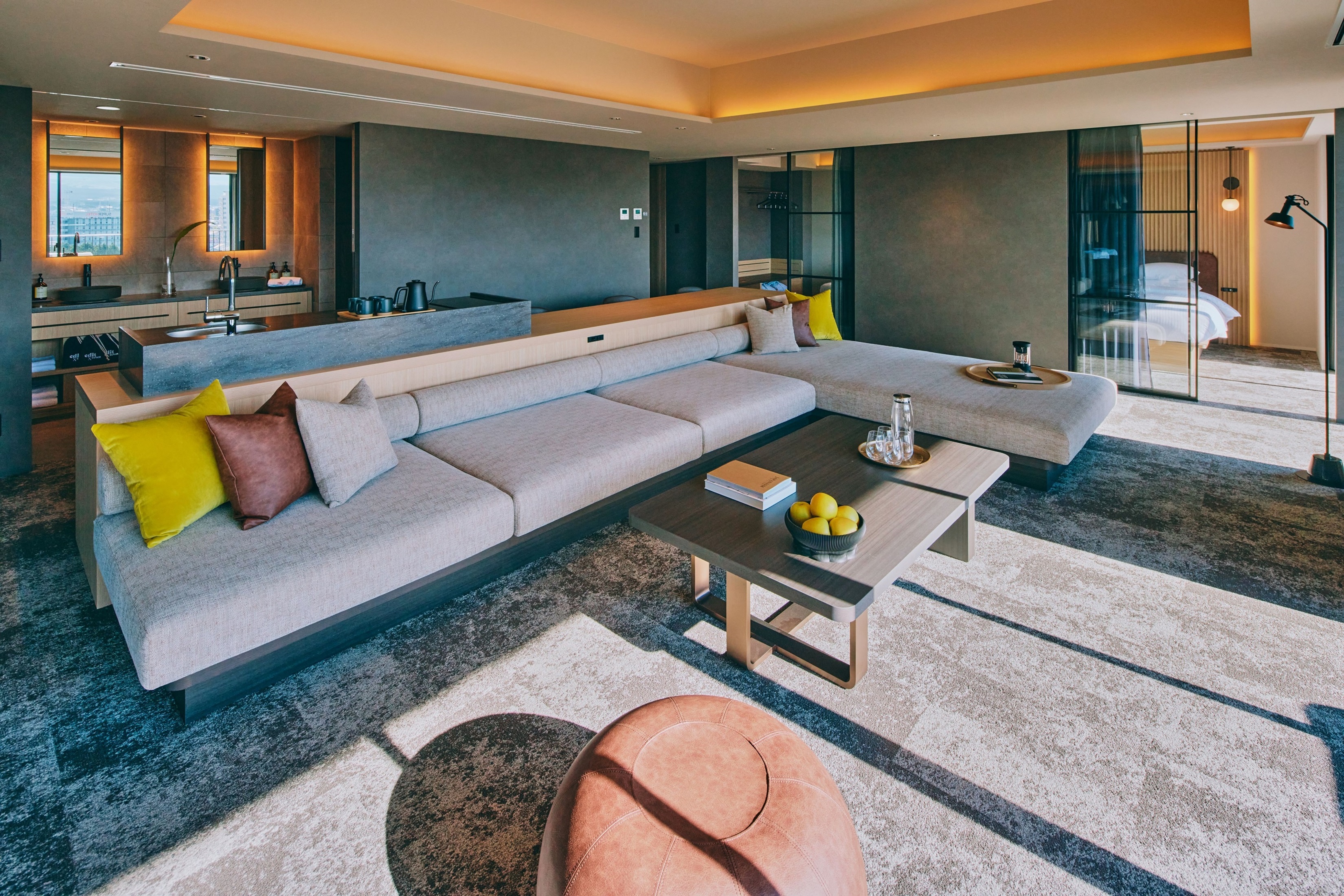 サウナスイート　リビング