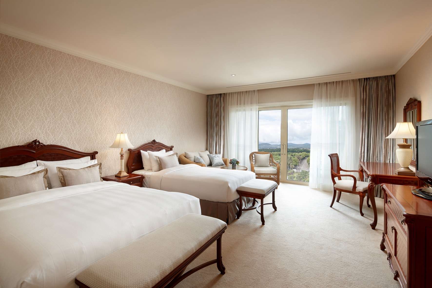 デラックス ファミリーツイン マウンテン