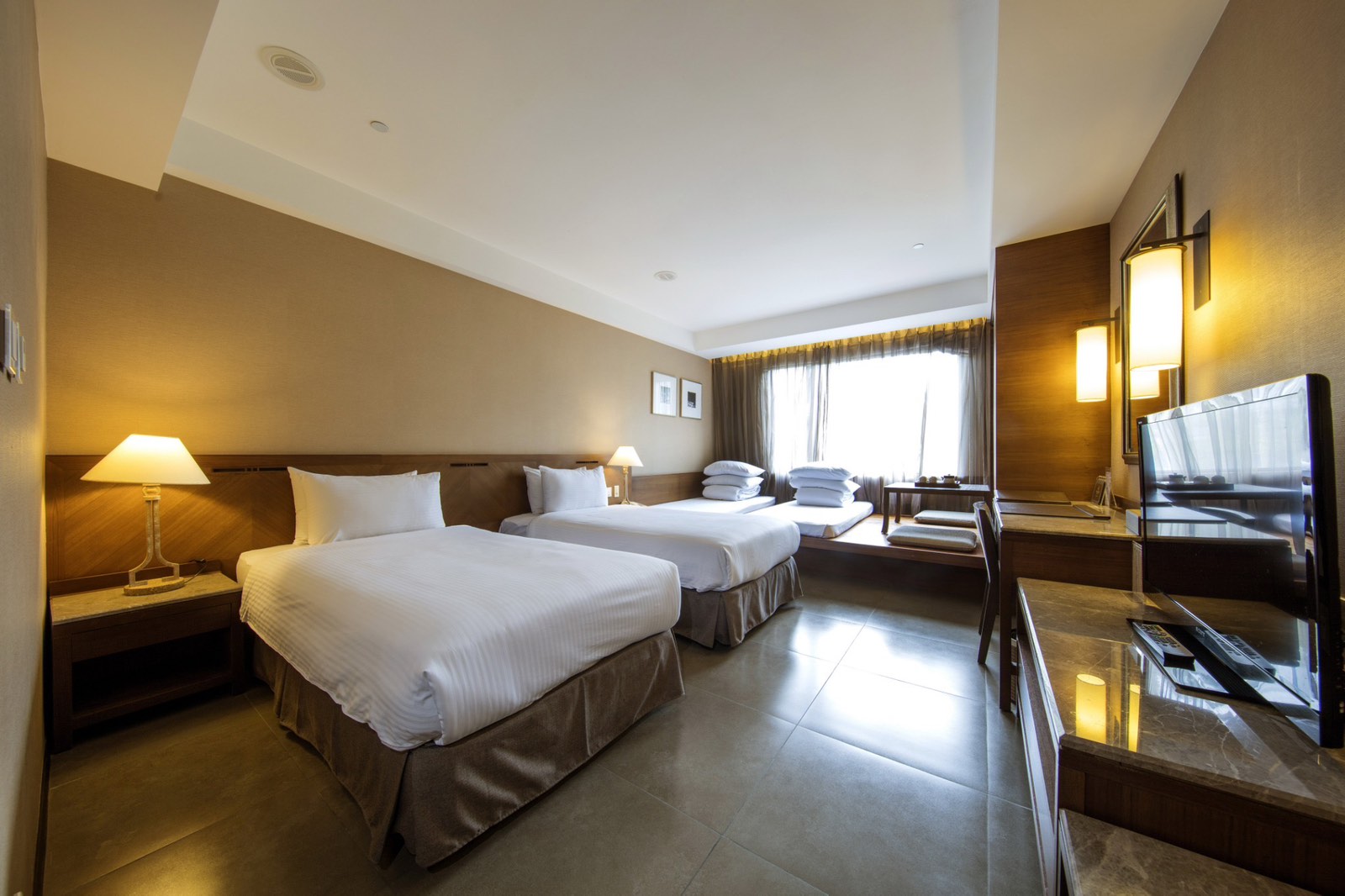 デラックスツインルーム