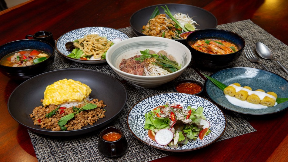 「POPUP」レストラン＆バー　タイ料理