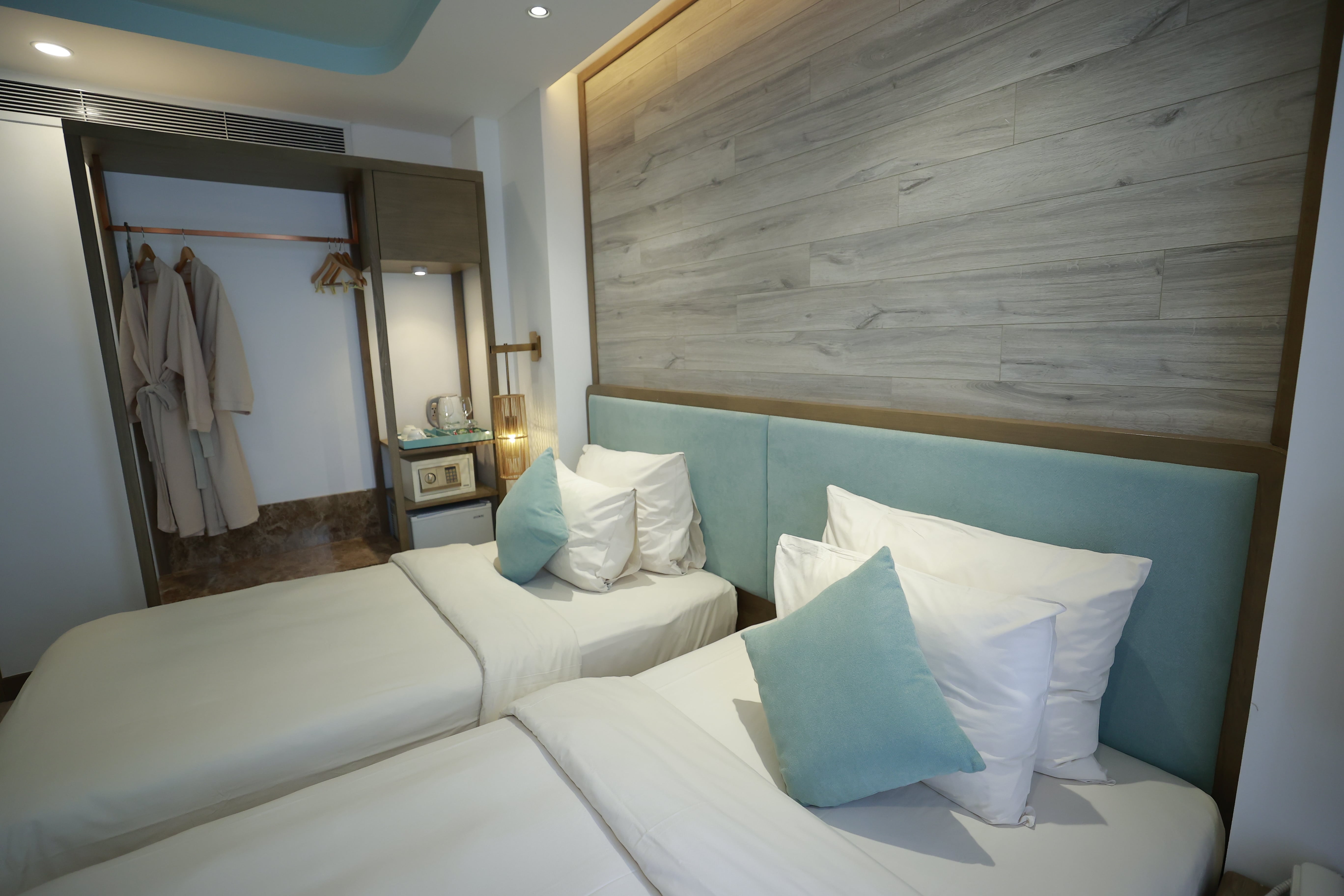 デラックスルーム