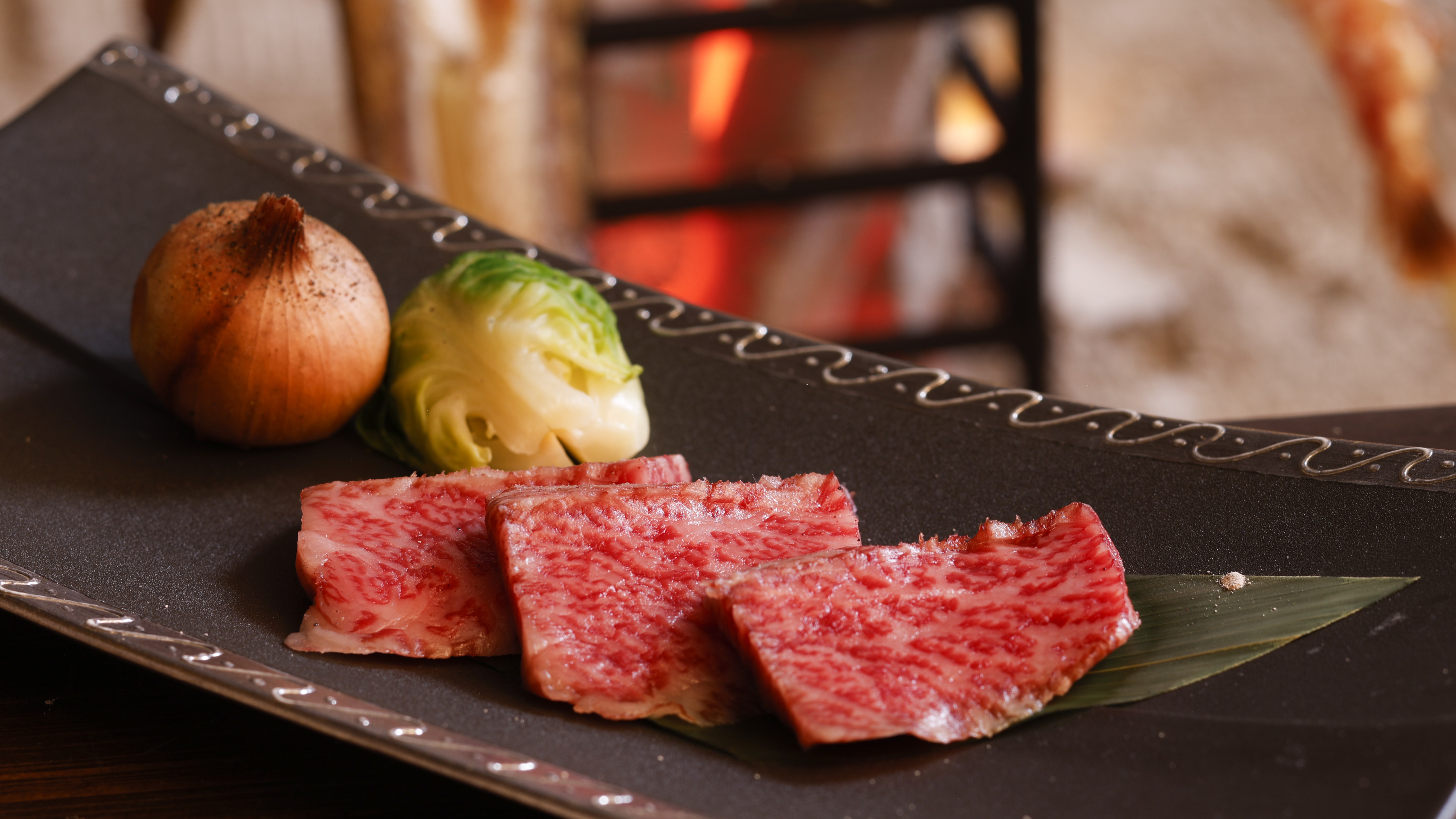 【春・お料理】自家製和牛ローストビーフ
