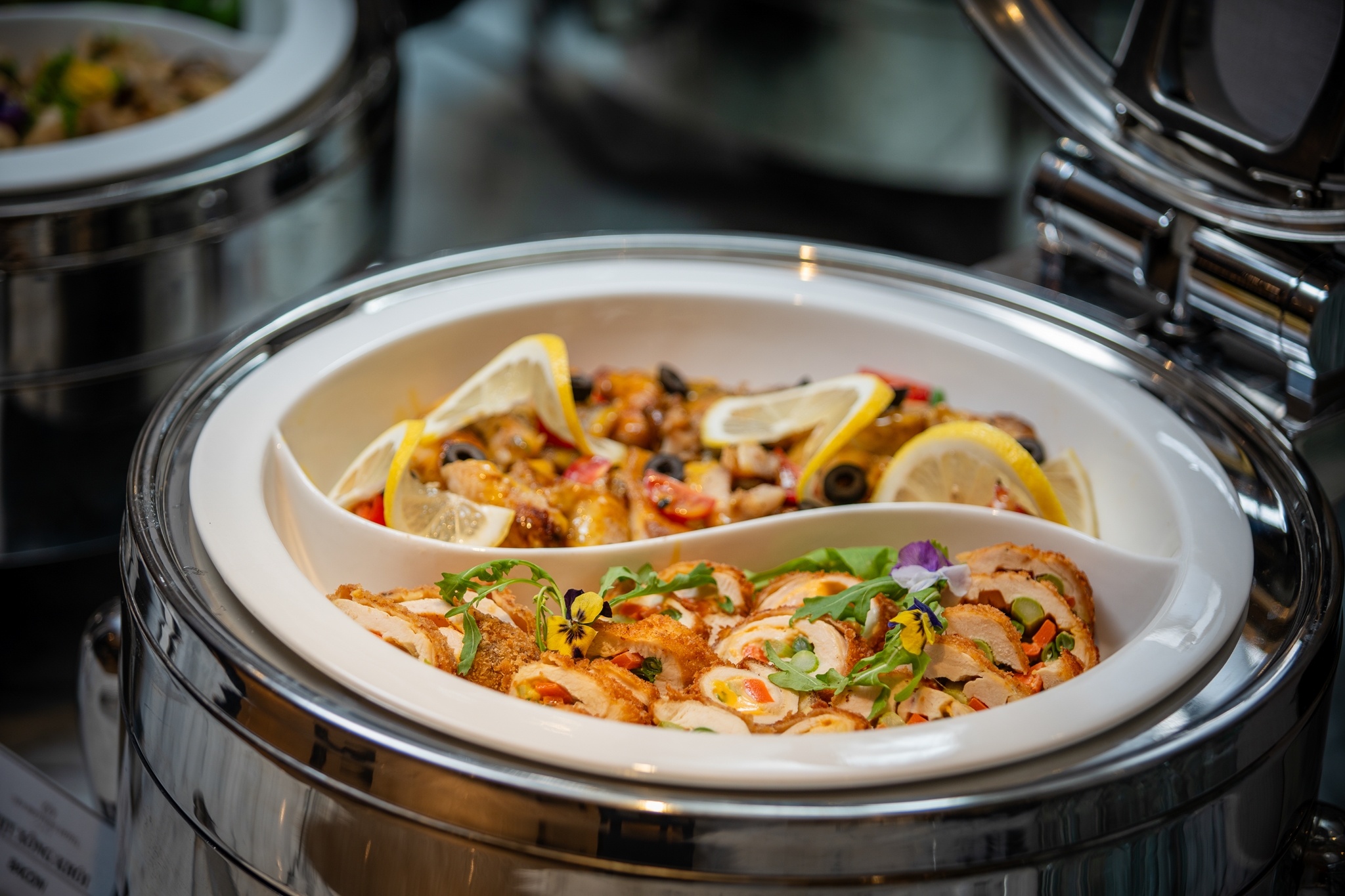 食品（ブッフェ式）