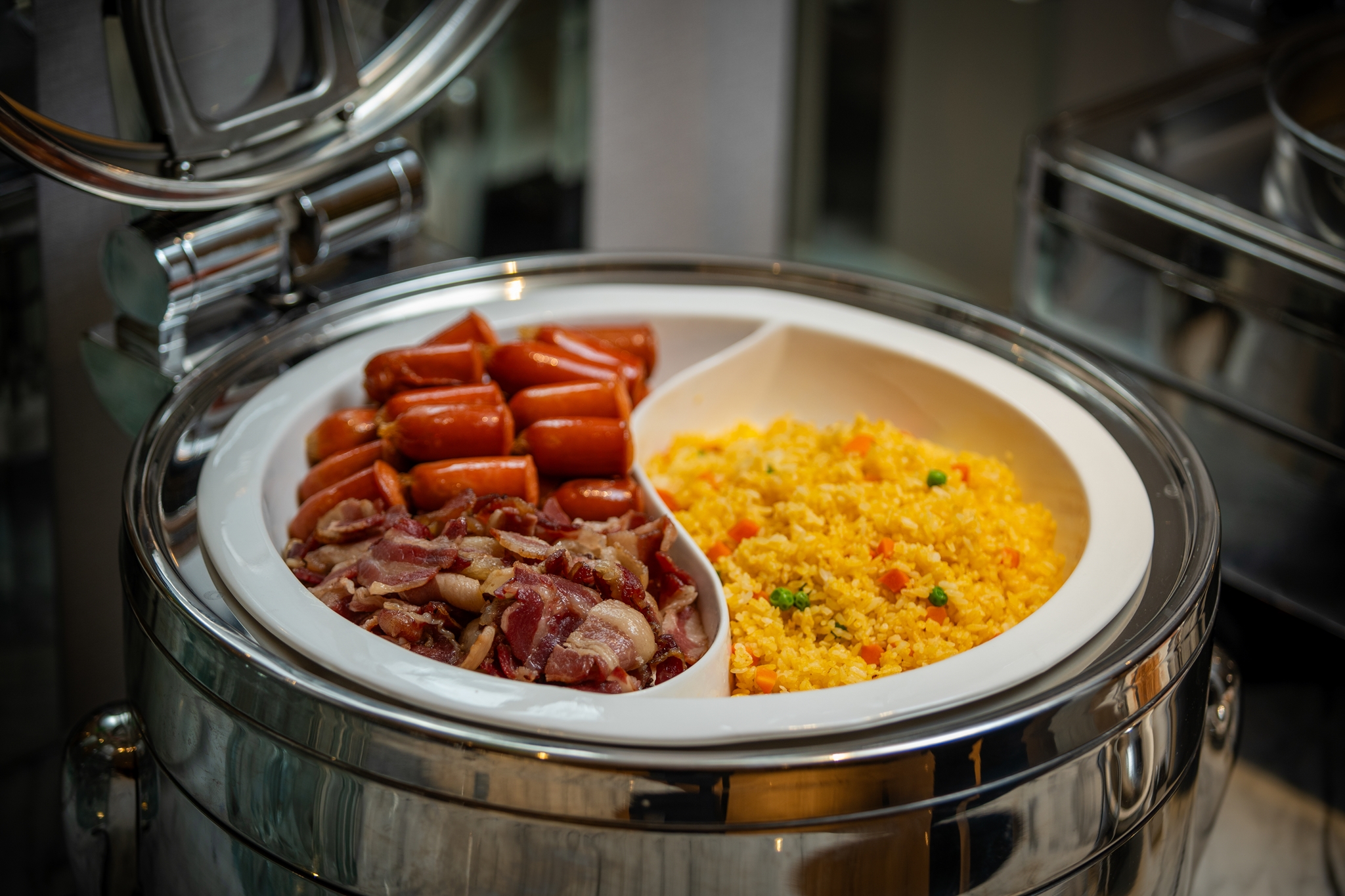 食品（ブッフェ式）