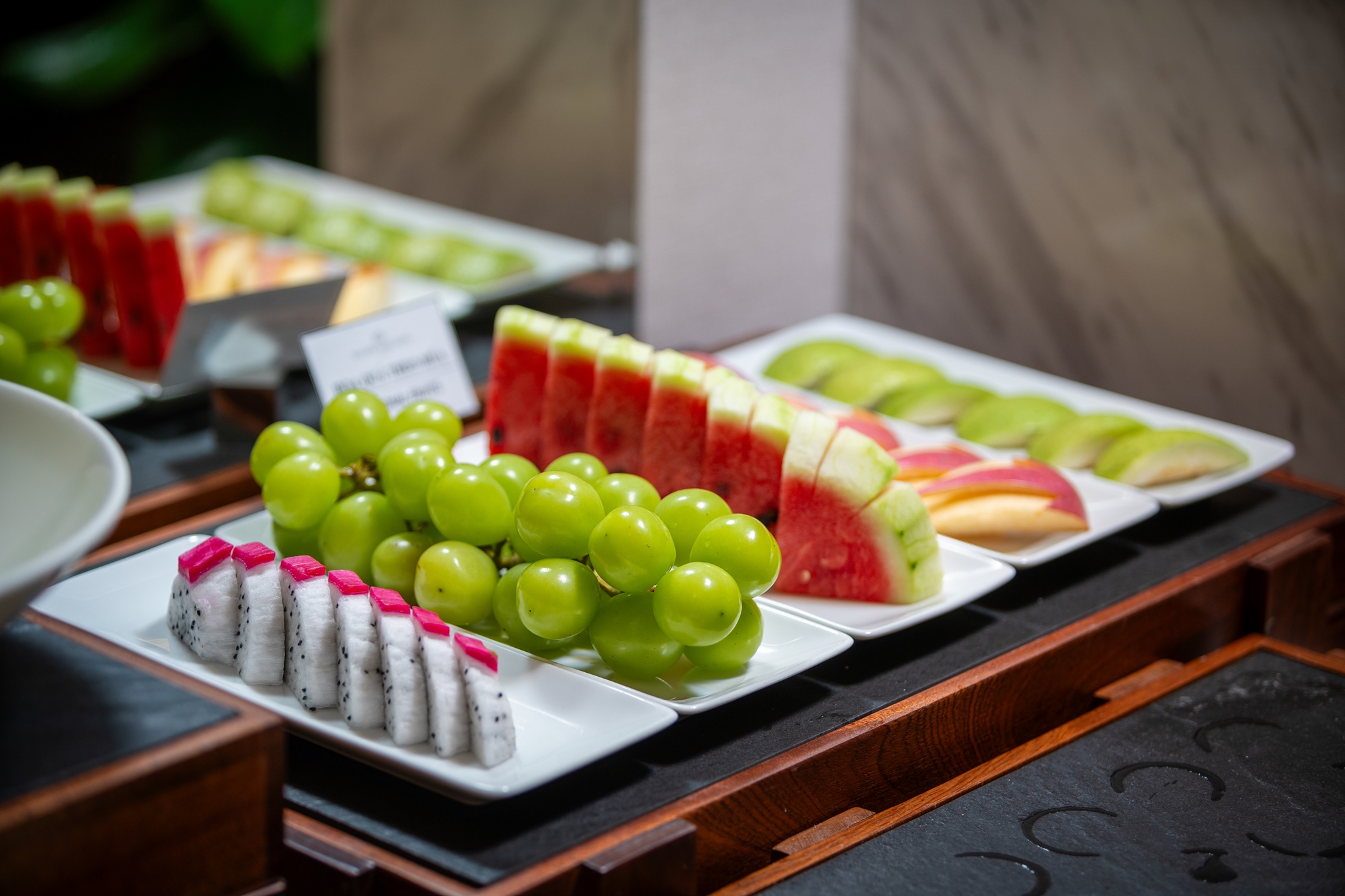 食品（ブッフェ式）